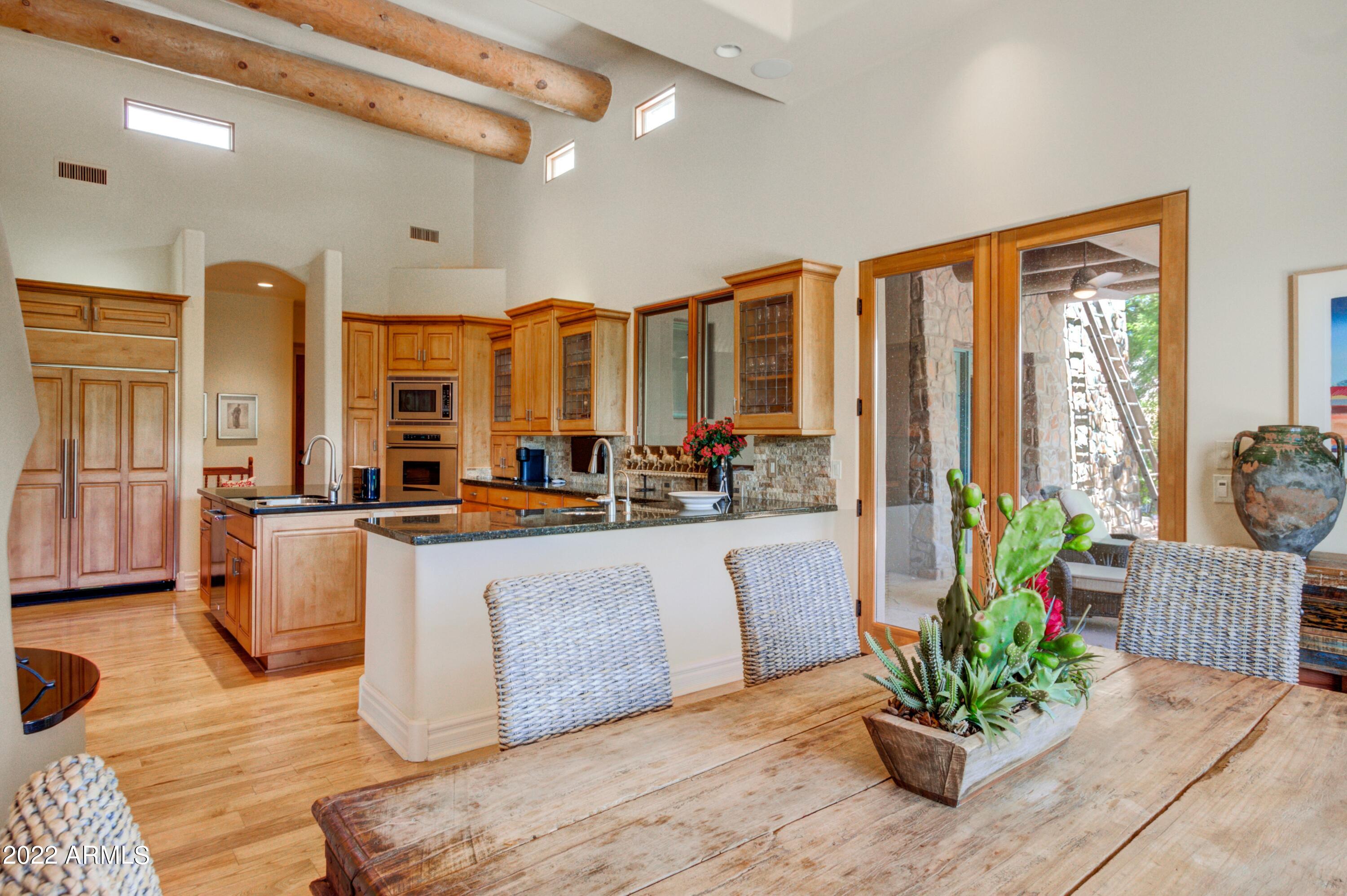 ESTANCIA - Residential