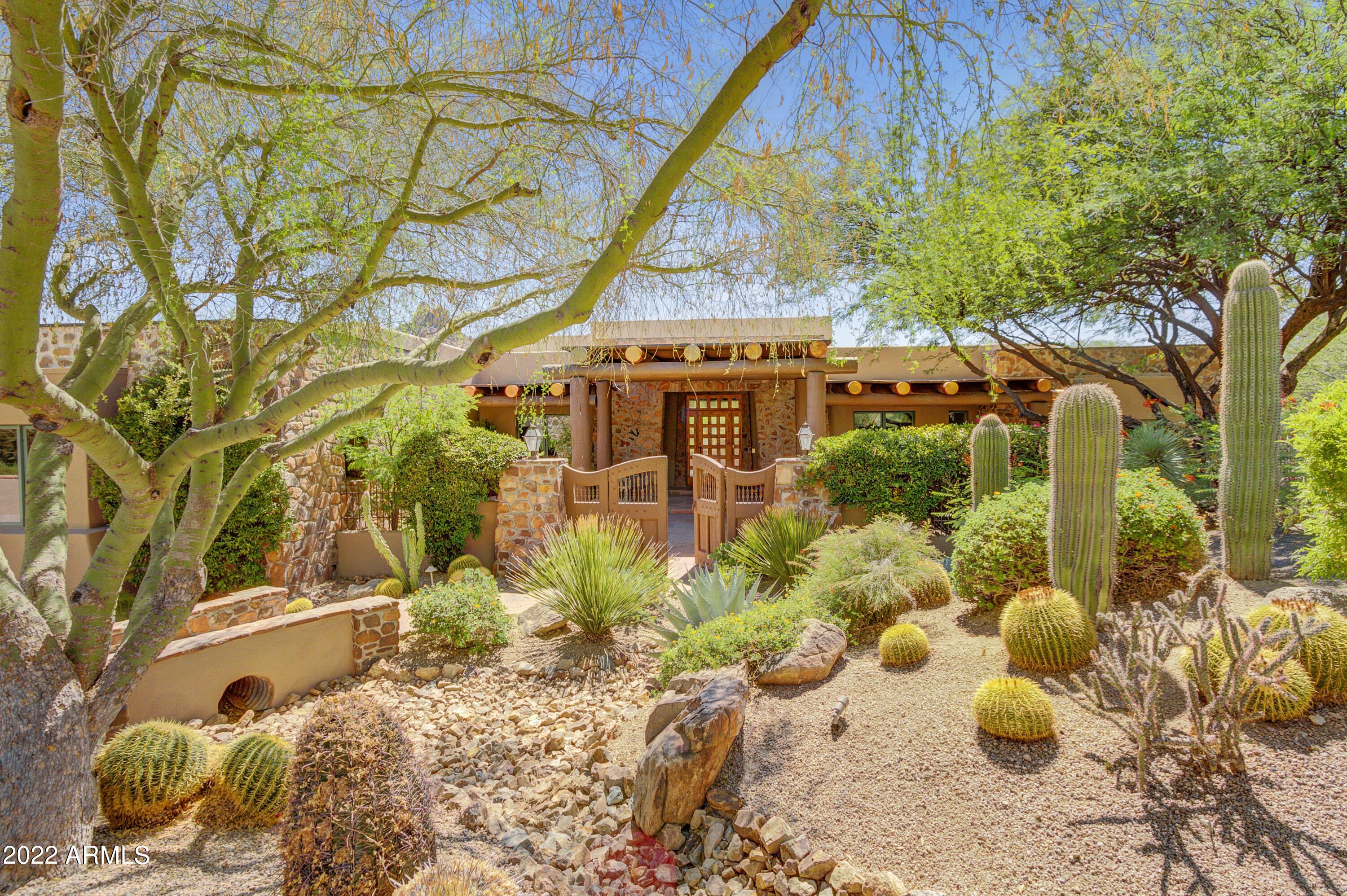 ESTANCIA - Residential