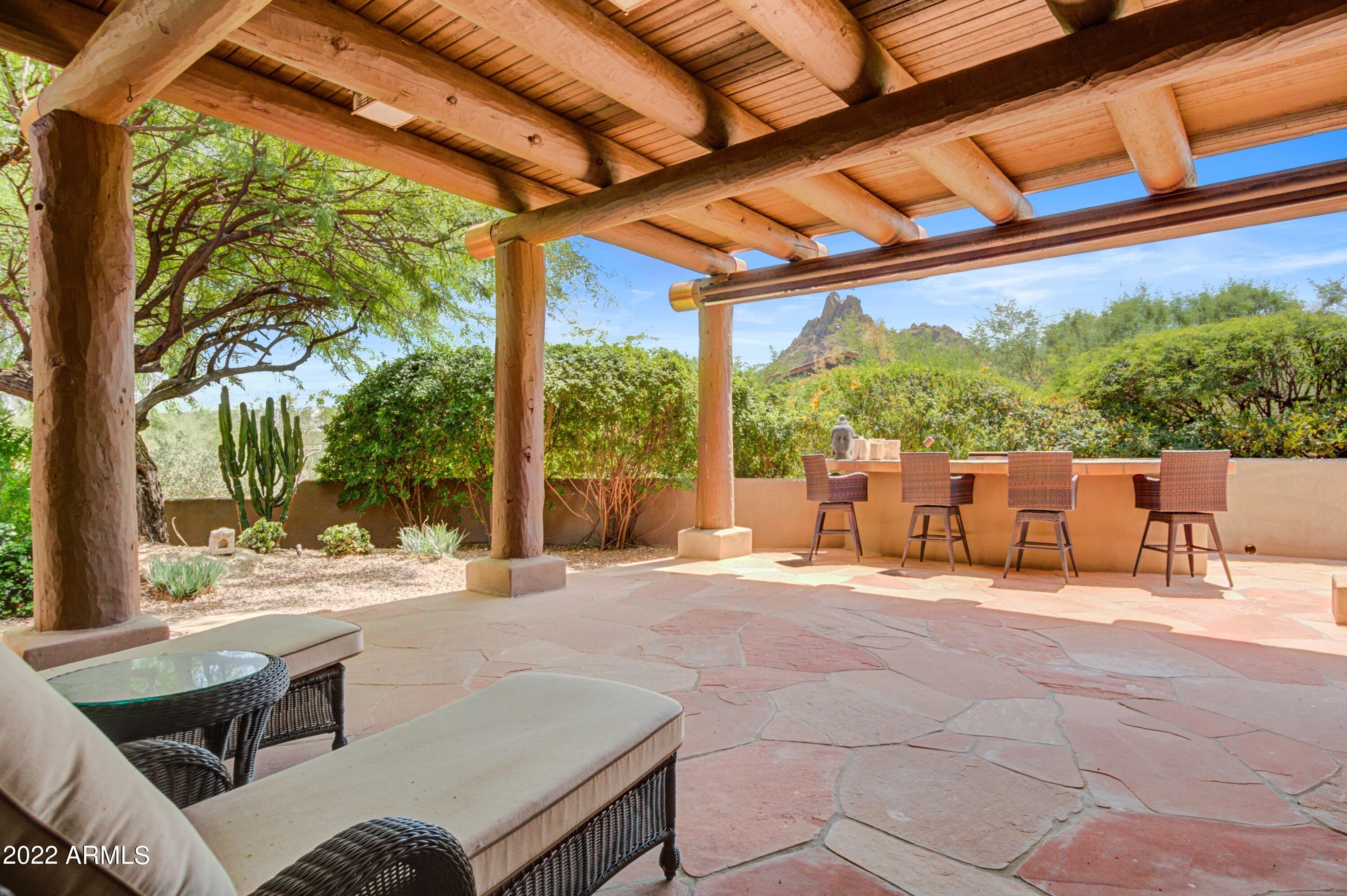 ESTANCIA - Residential