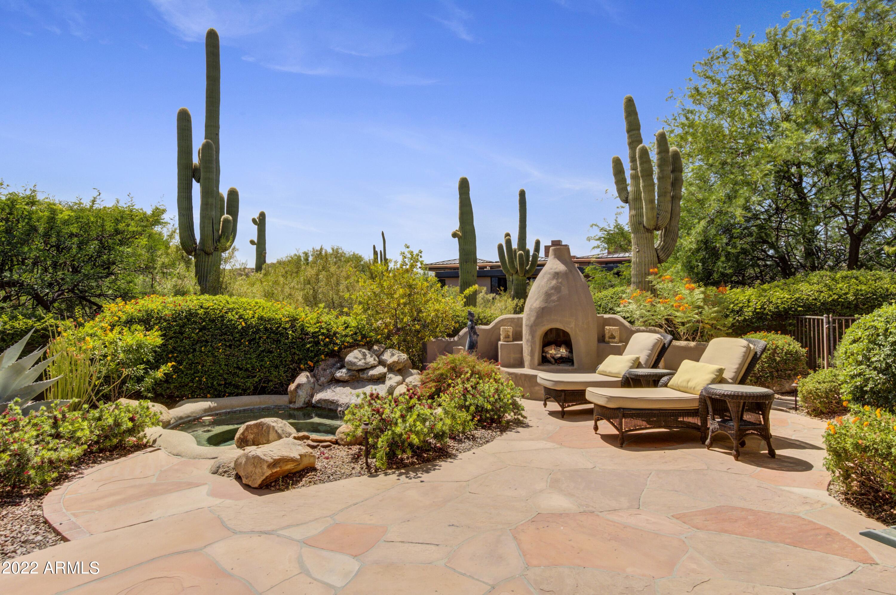 ESTANCIA - Residential