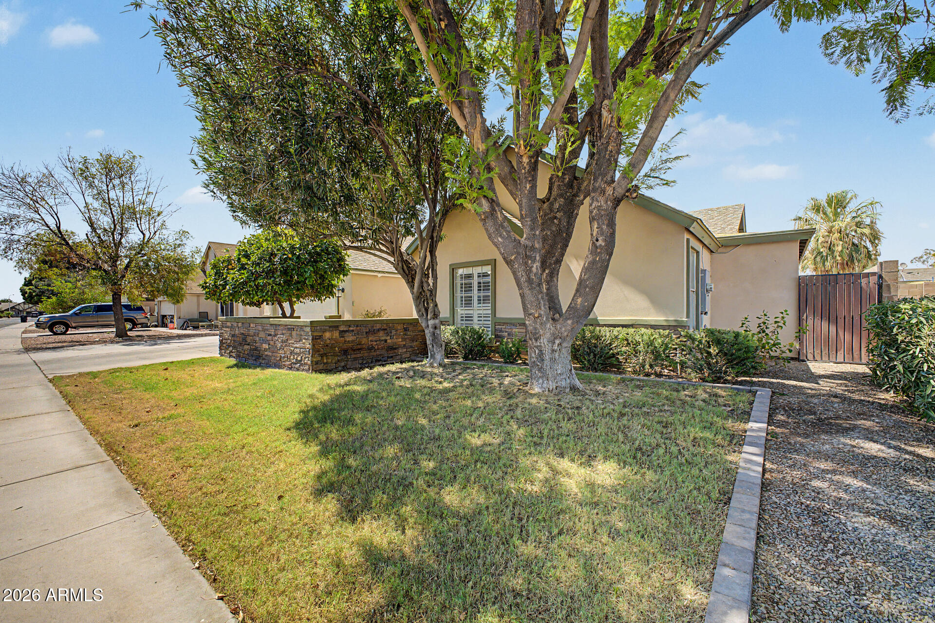 STONEGATE CROSSING - Residential