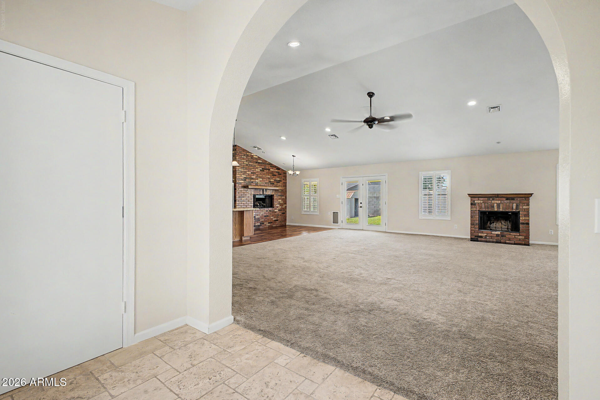STONEGATE CROSSING - Residential