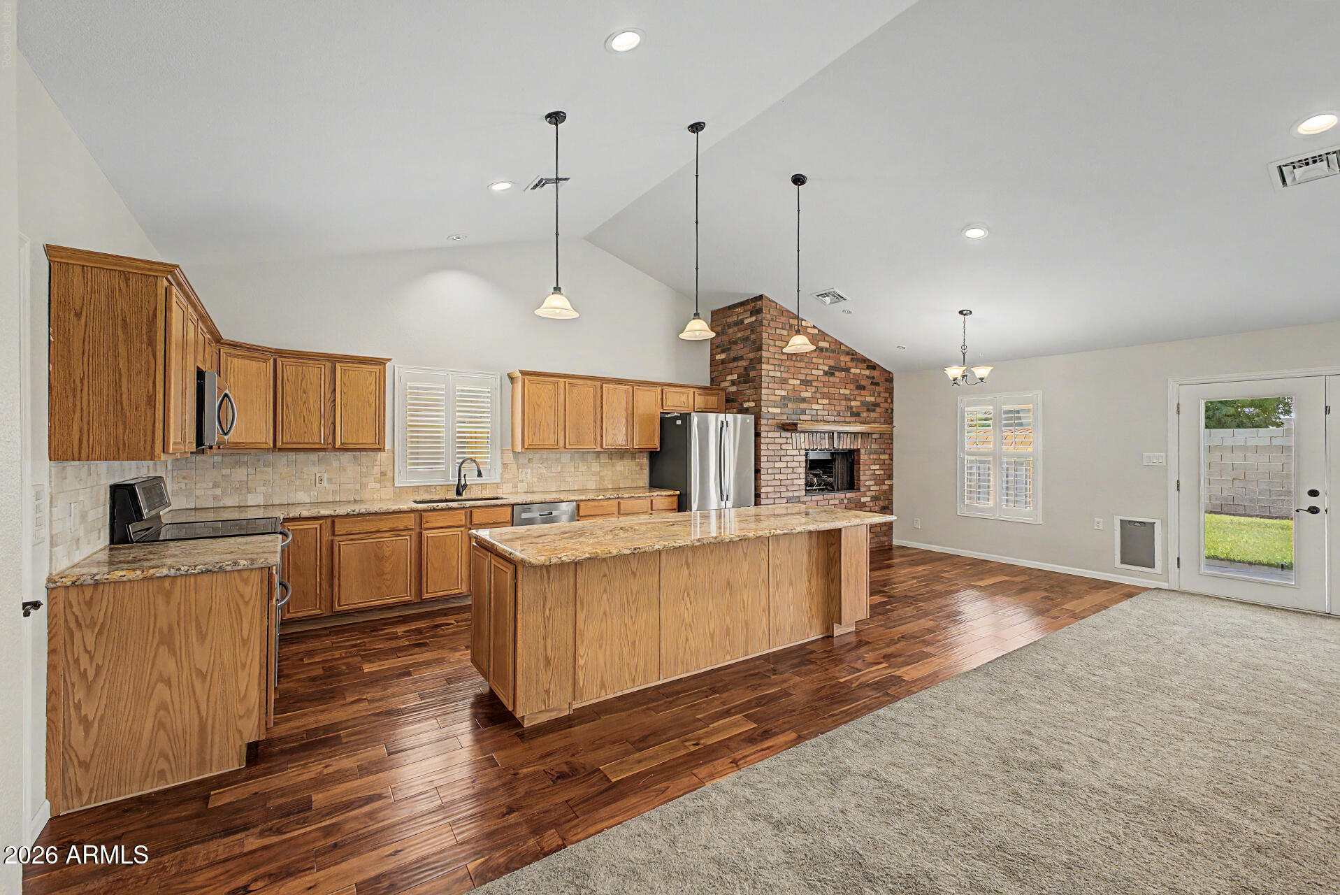 STONEGATE CROSSING - Residential