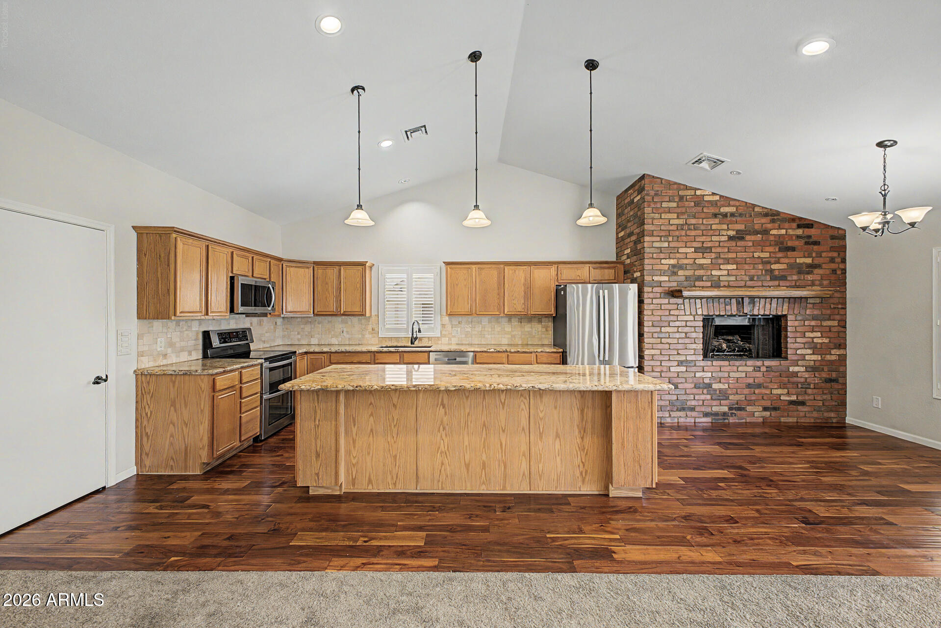STONEGATE CROSSING - Residential