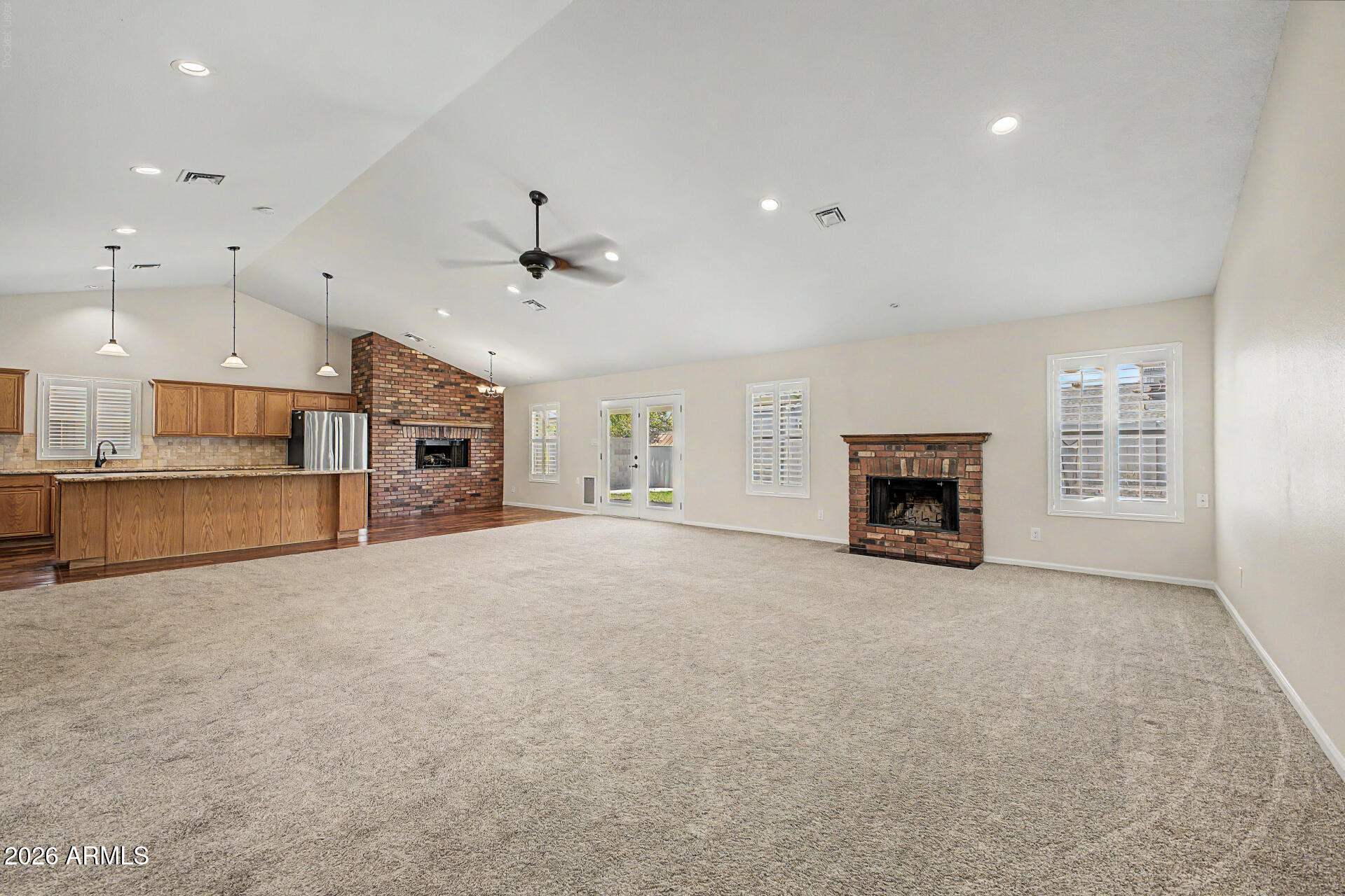 STONEGATE CROSSING - Residential