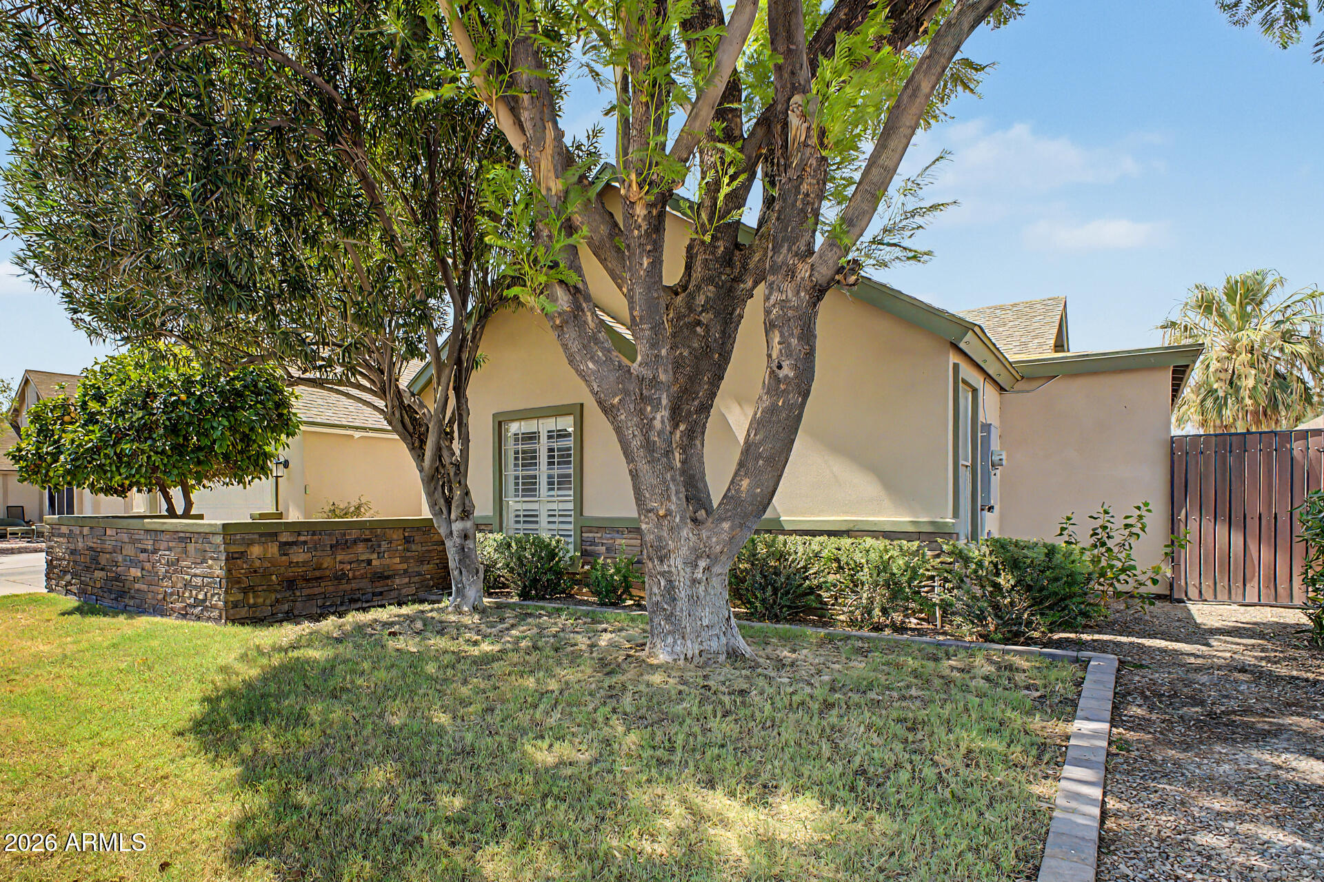 STONEGATE CROSSING - Residential