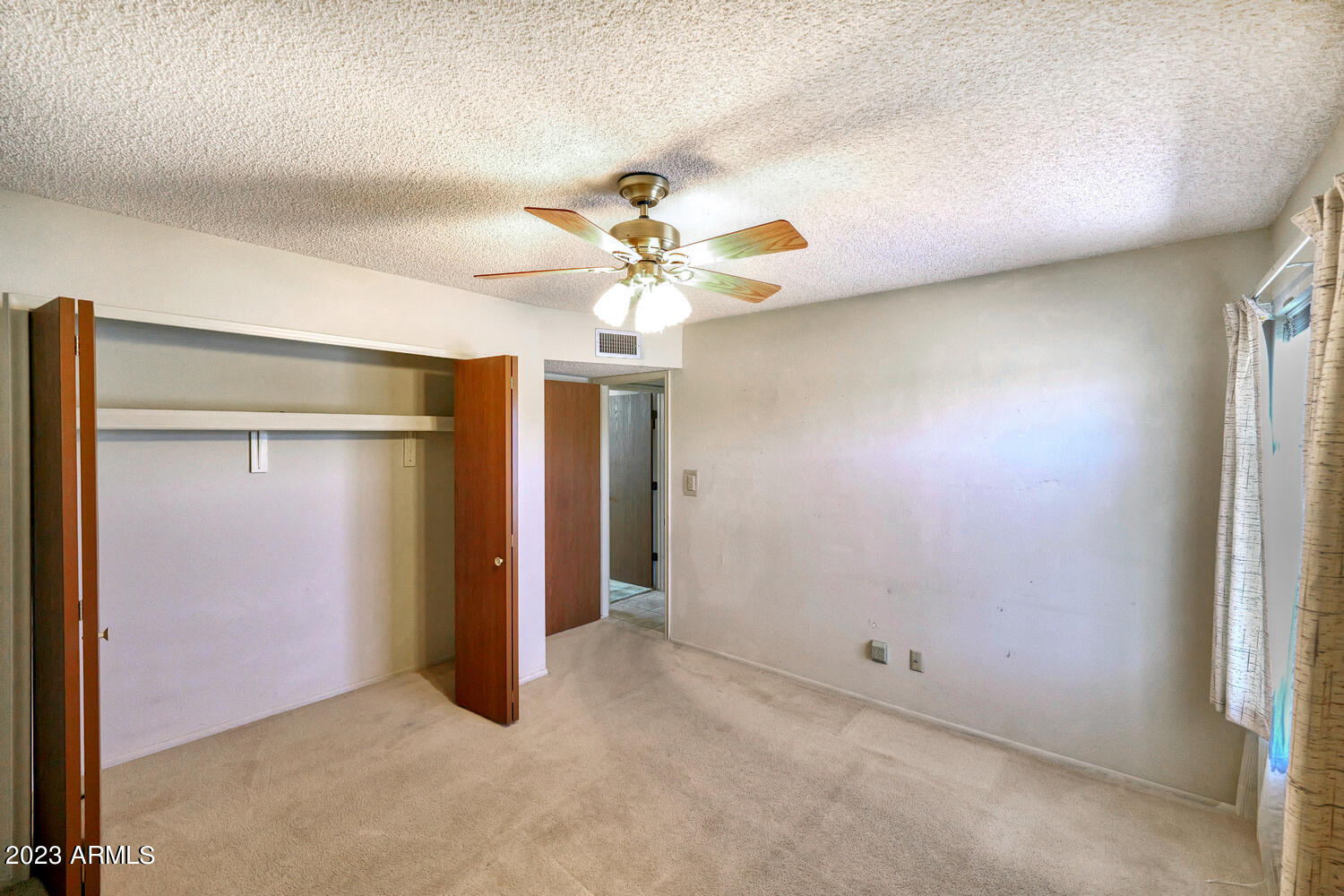 TRACT UNIT 109 - Residential