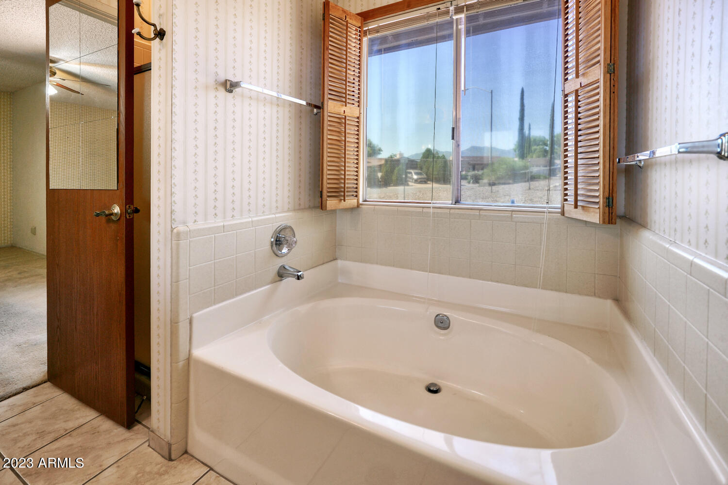 TRACT UNIT 109 - Residential