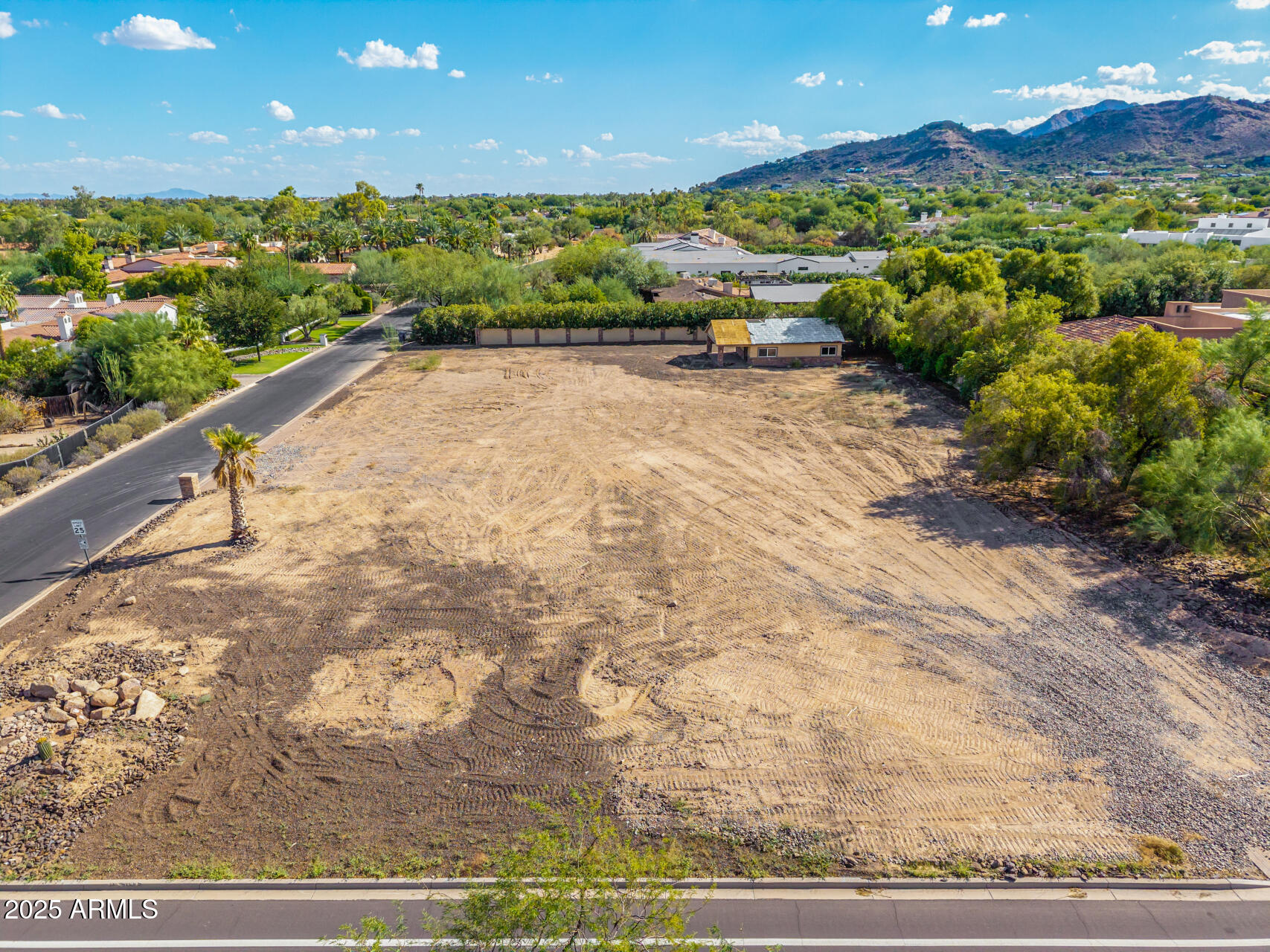 GARY ESTATES - Land