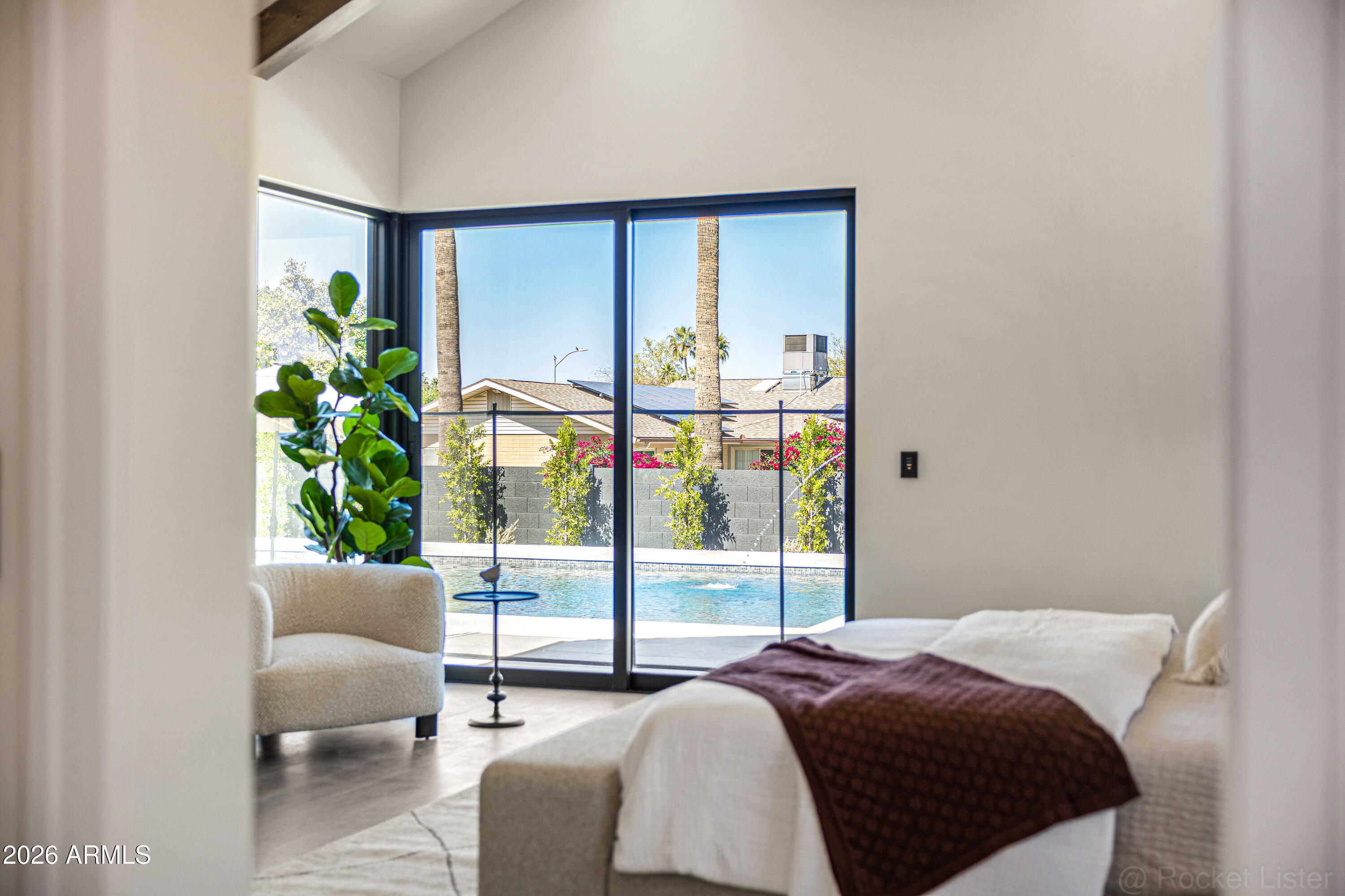 PARADISE VALLEY PALMS UNIT 5 AMD - Residential