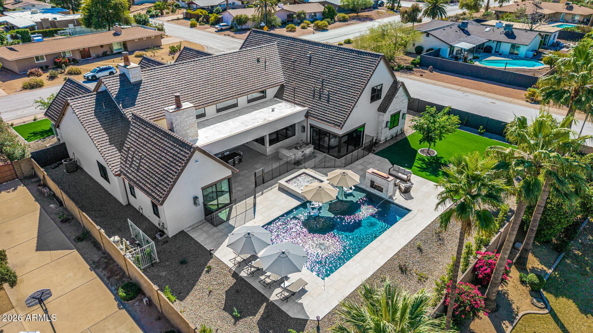 PARADISE VALLEY PALMS UNIT 5 AMD - Residential