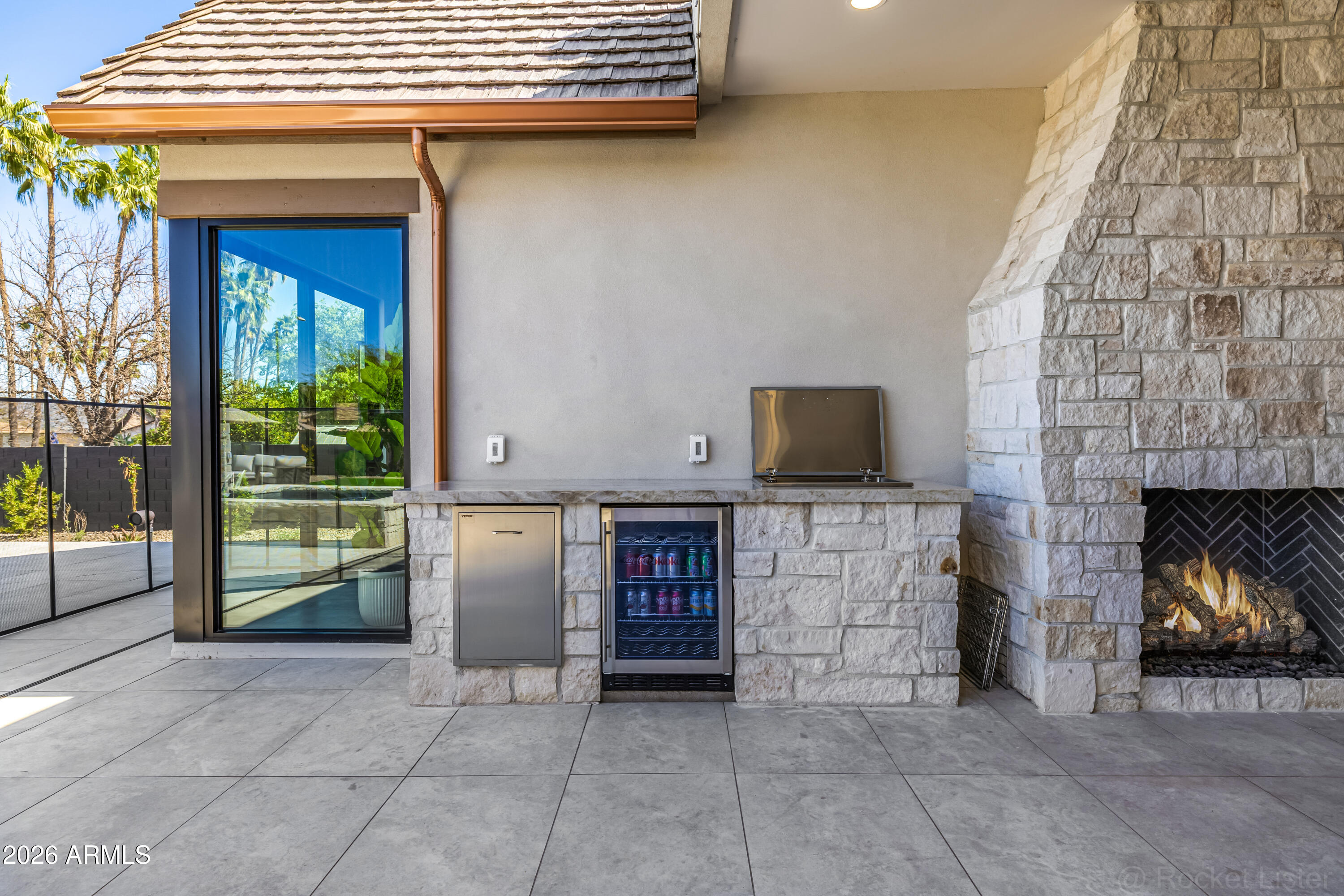 PARADISE VALLEY PALMS UNIT 5 AMD - Residential
