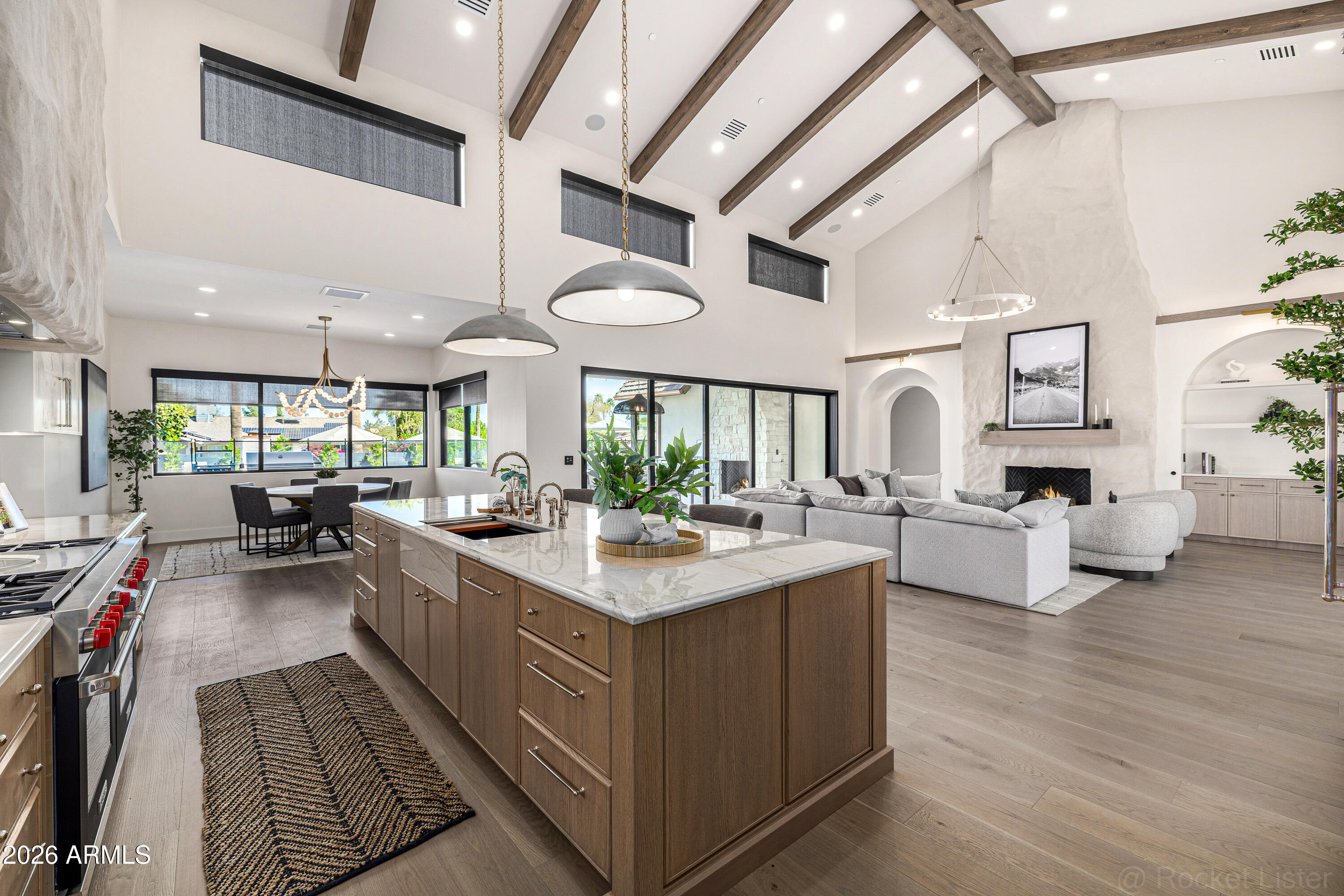 PARADISE VALLEY PALMS UNIT 5 AMD - Residential
