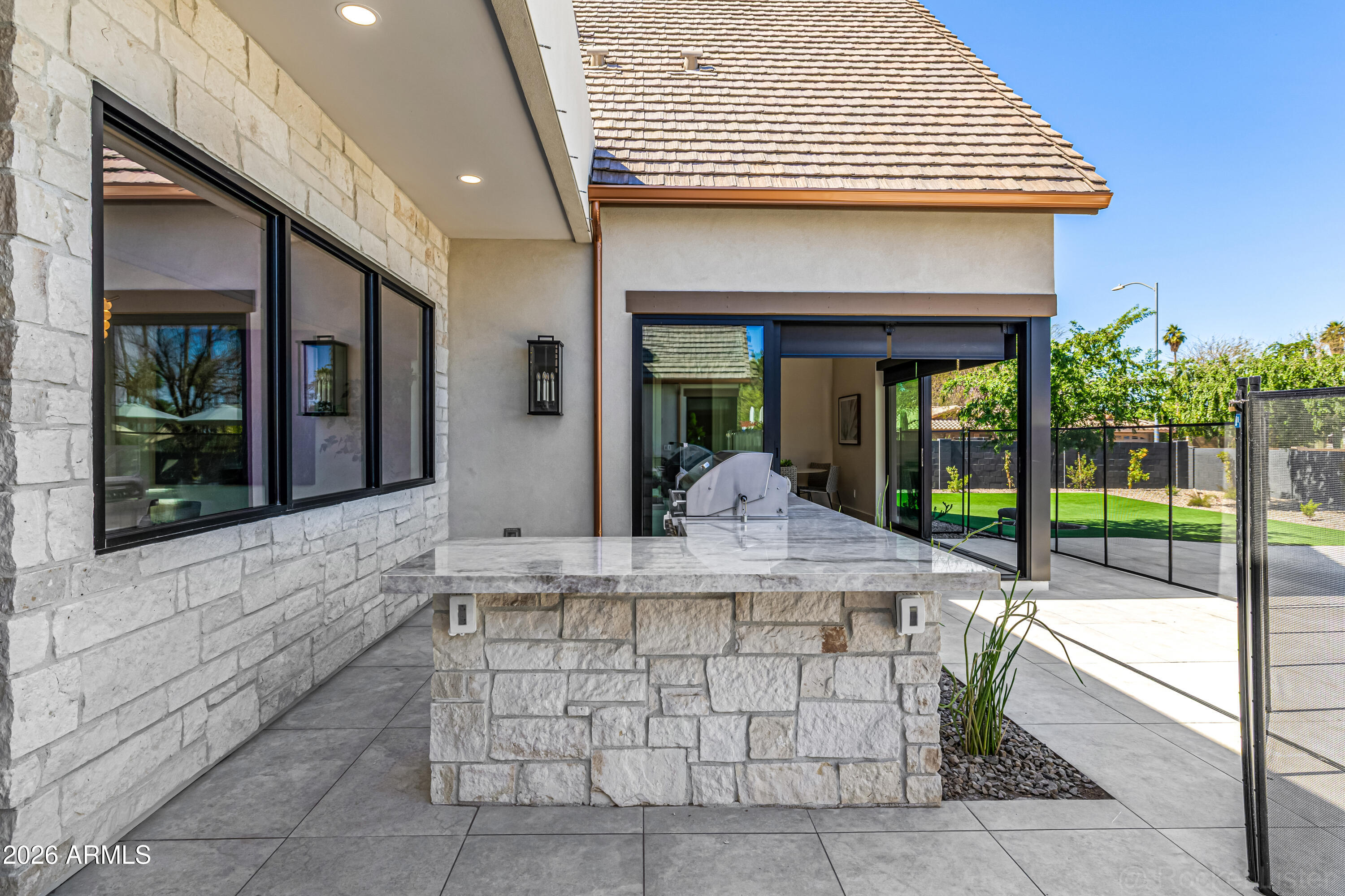 PARADISE VALLEY PALMS UNIT 5 AMD - Residential