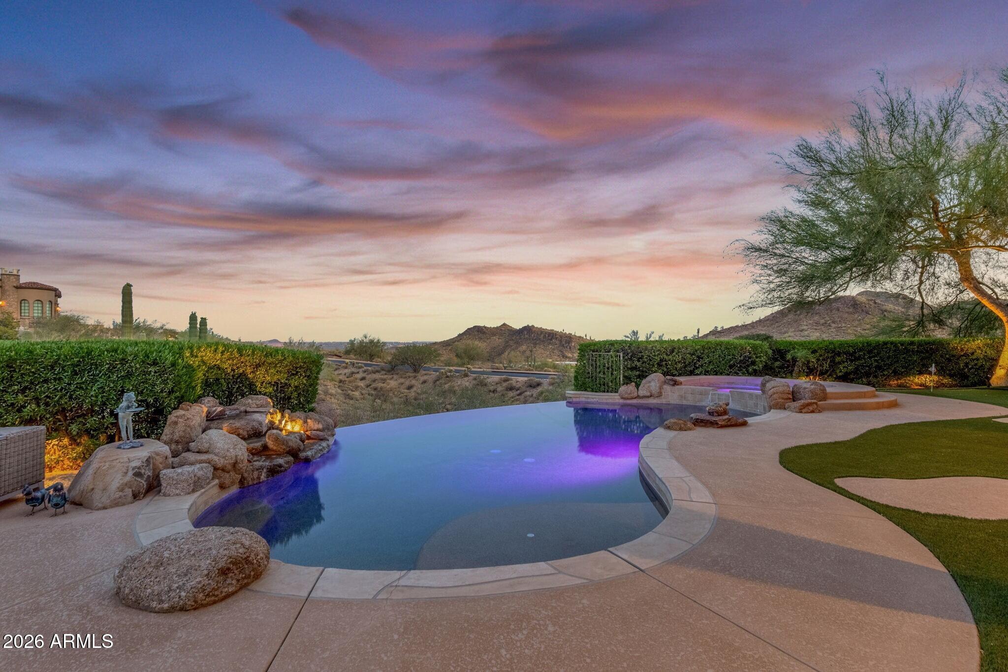 CRESTVIEW AT FOUNTAIN HILLS - Residential