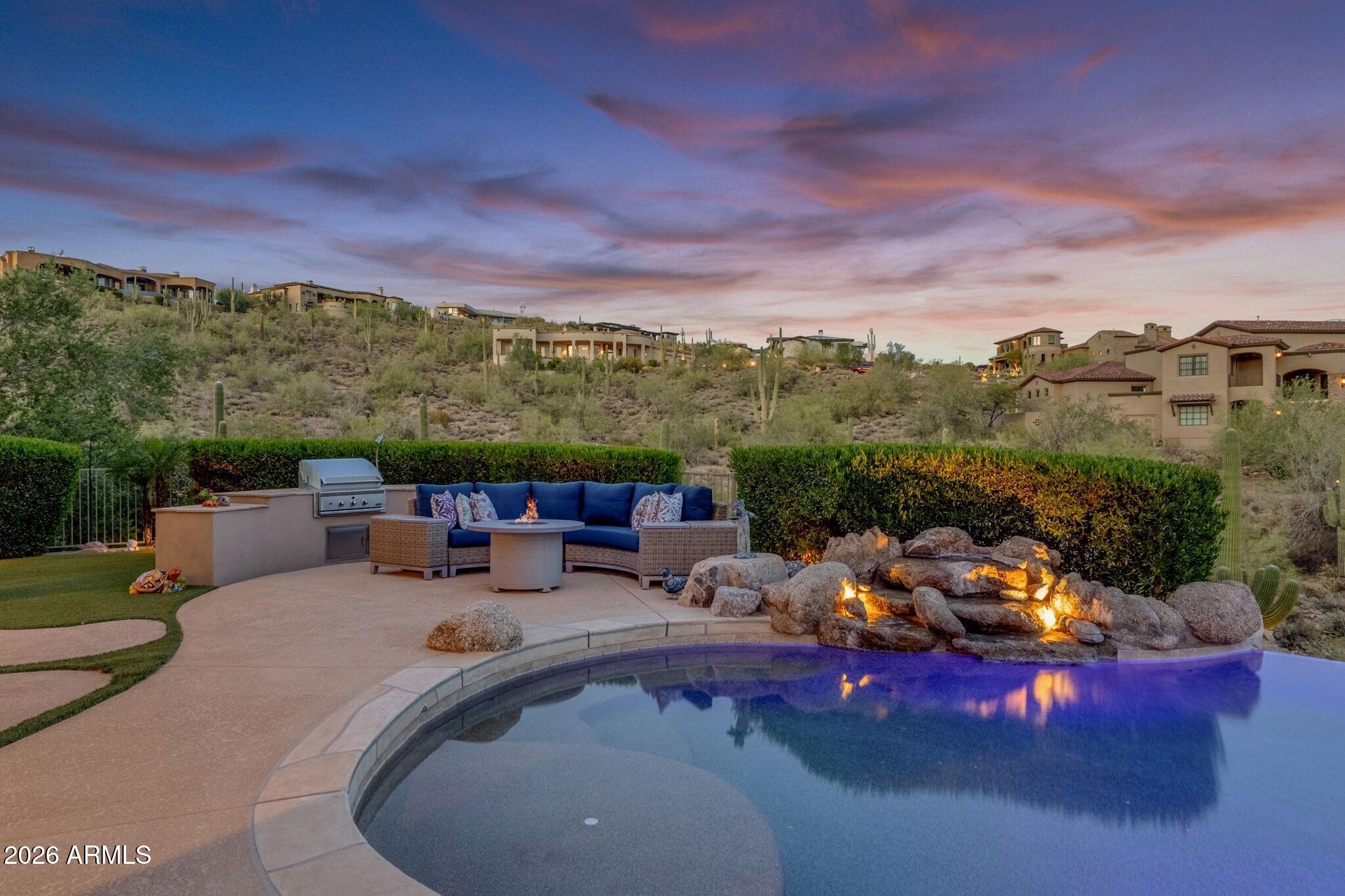CRESTVIEW AT FOUNTAIN HILLS - Residential