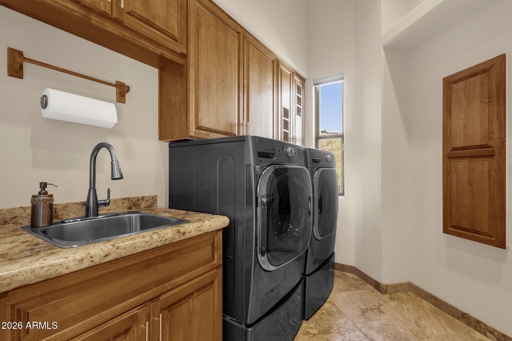 CRESTVIEW AT FOUNTAIN HILLS - Residential