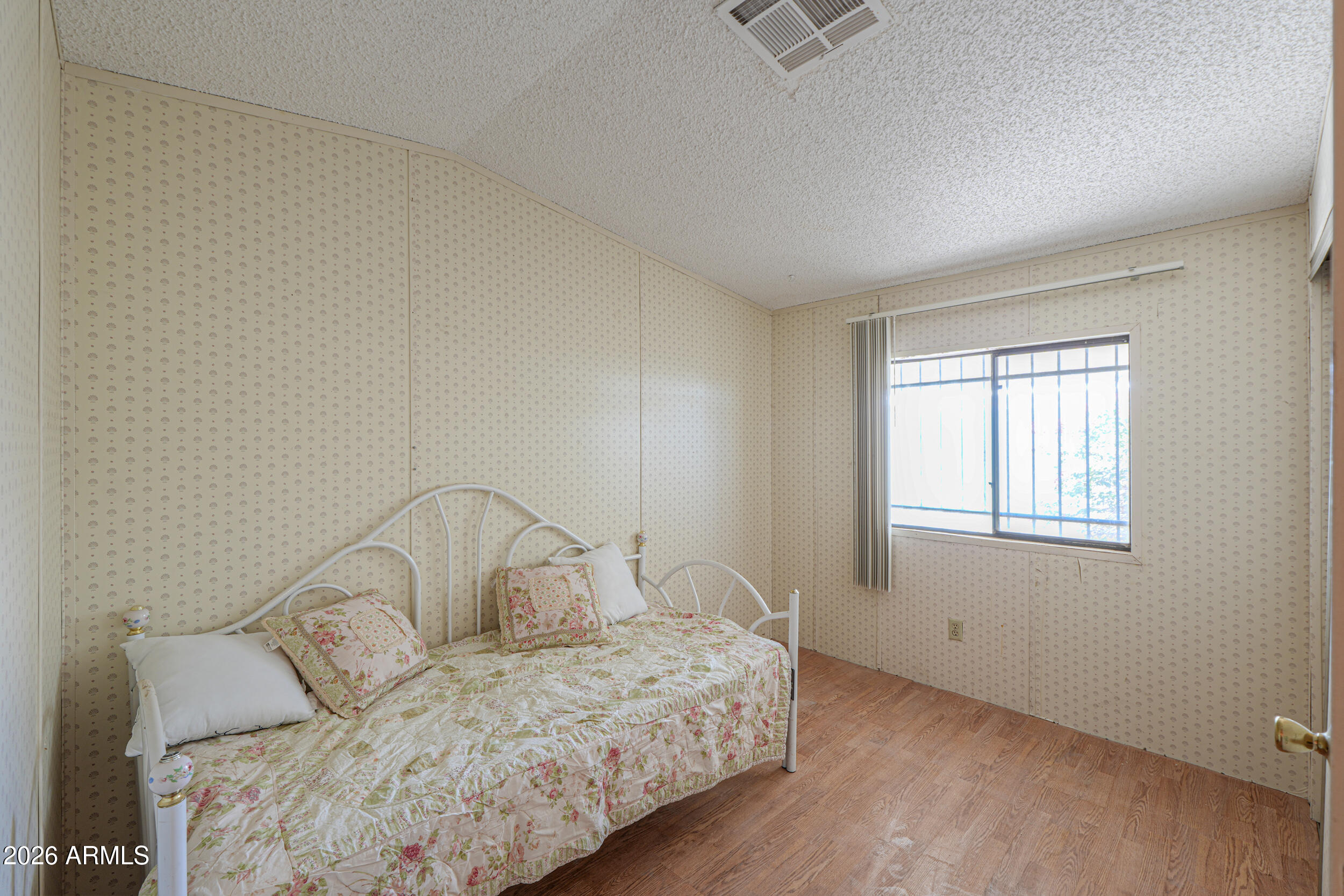 Safari Mobile Home Park - Residential