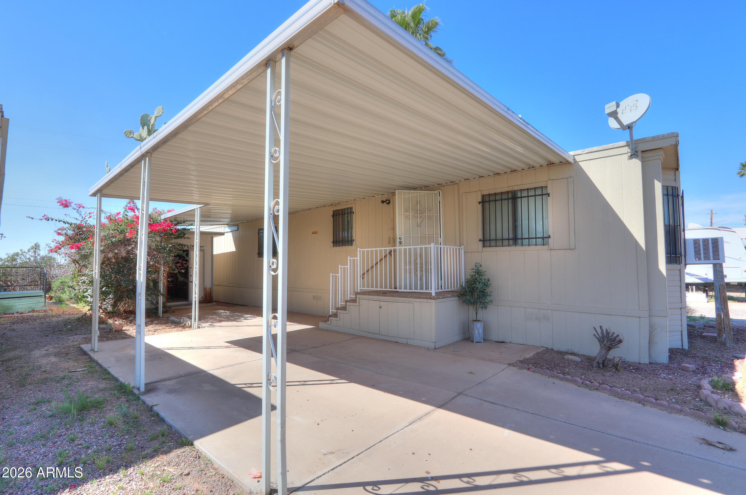 Safari Mobile Home Park - Residential