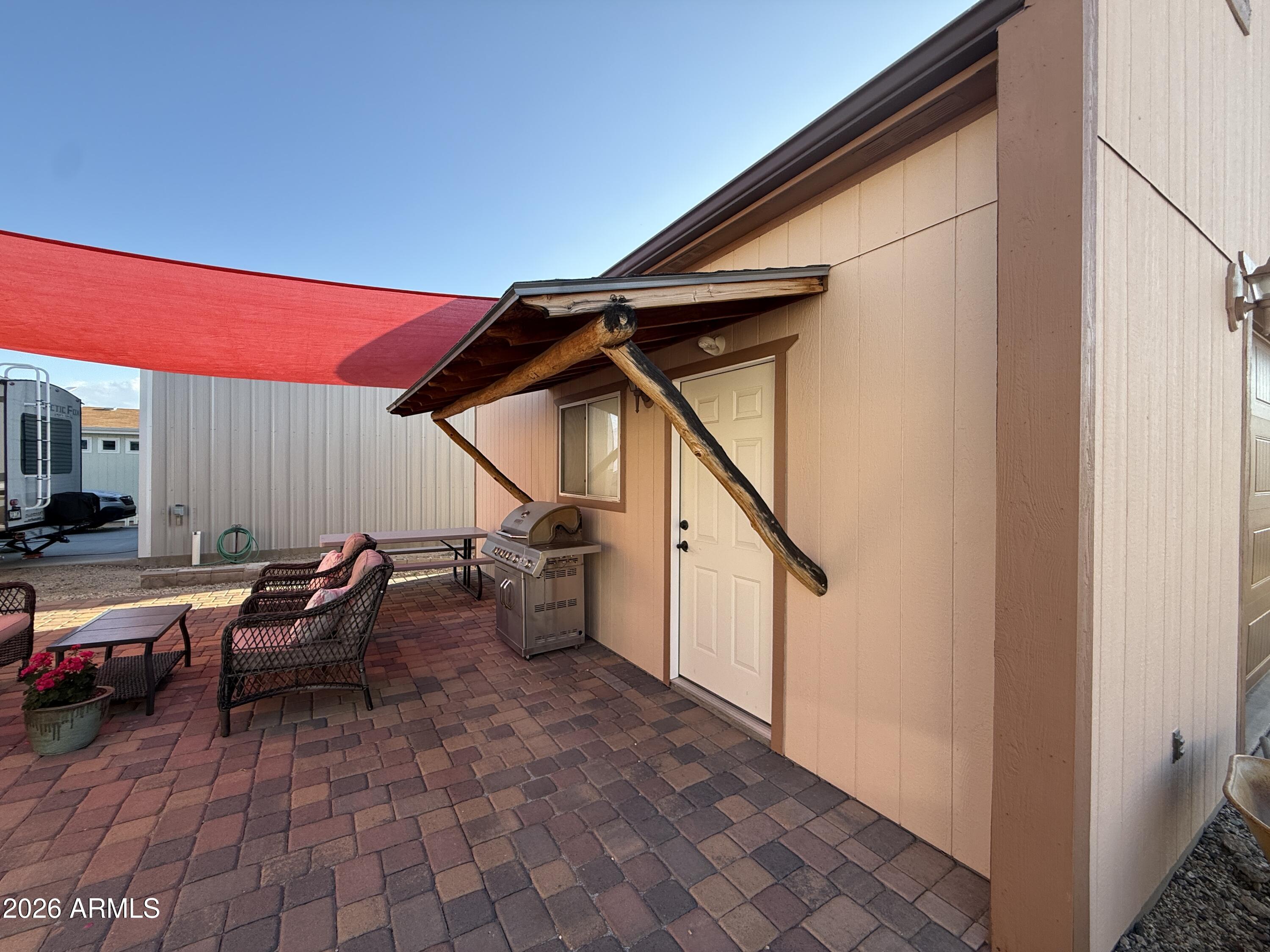 ESCAPEES AT NORTH RANCH - Residential