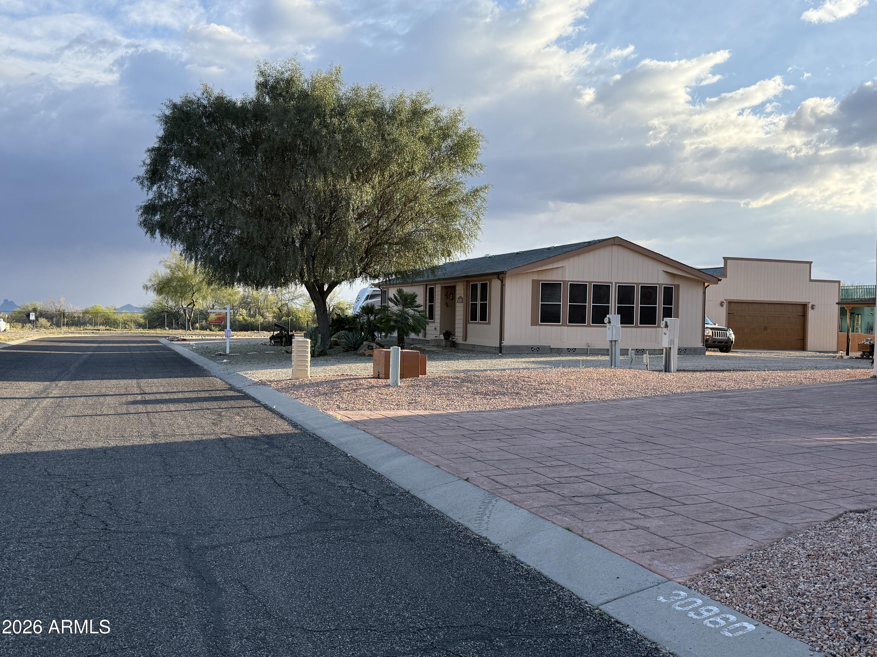 ESCAPEES AT NORTH RANCH - Residential
