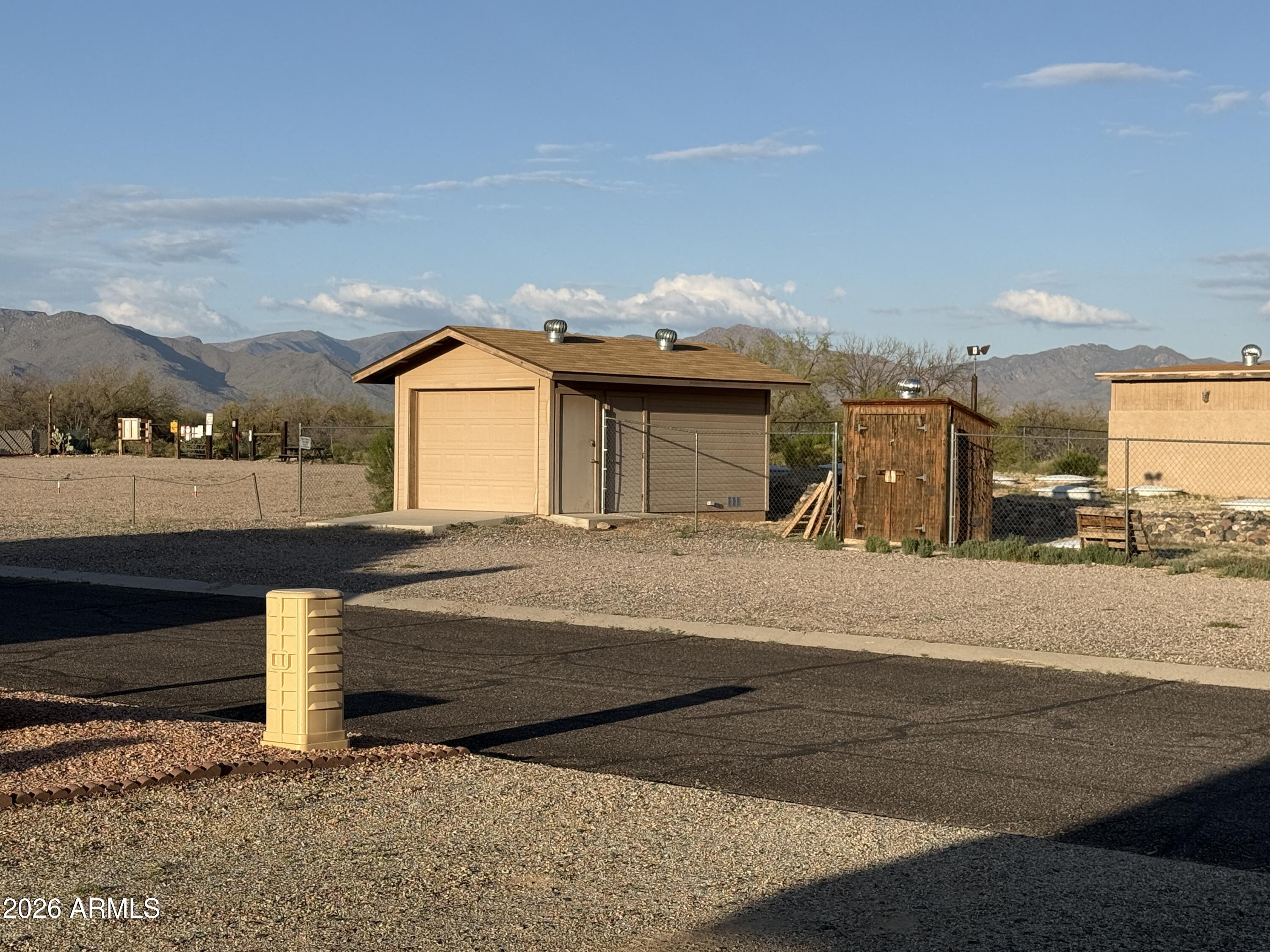 ESCAPEES AT NORTH RANCH - Residential