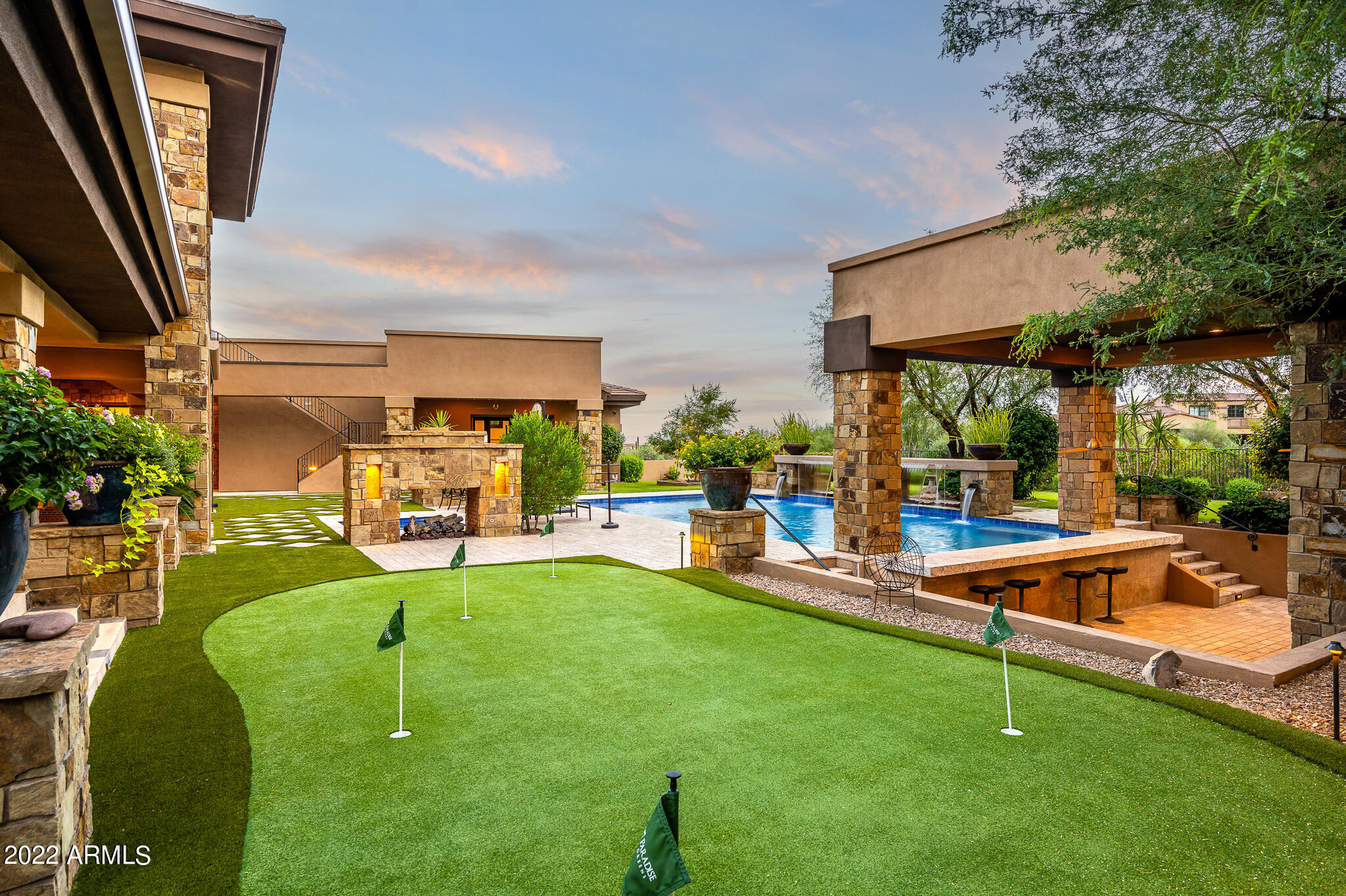 DC RANCH - Residential