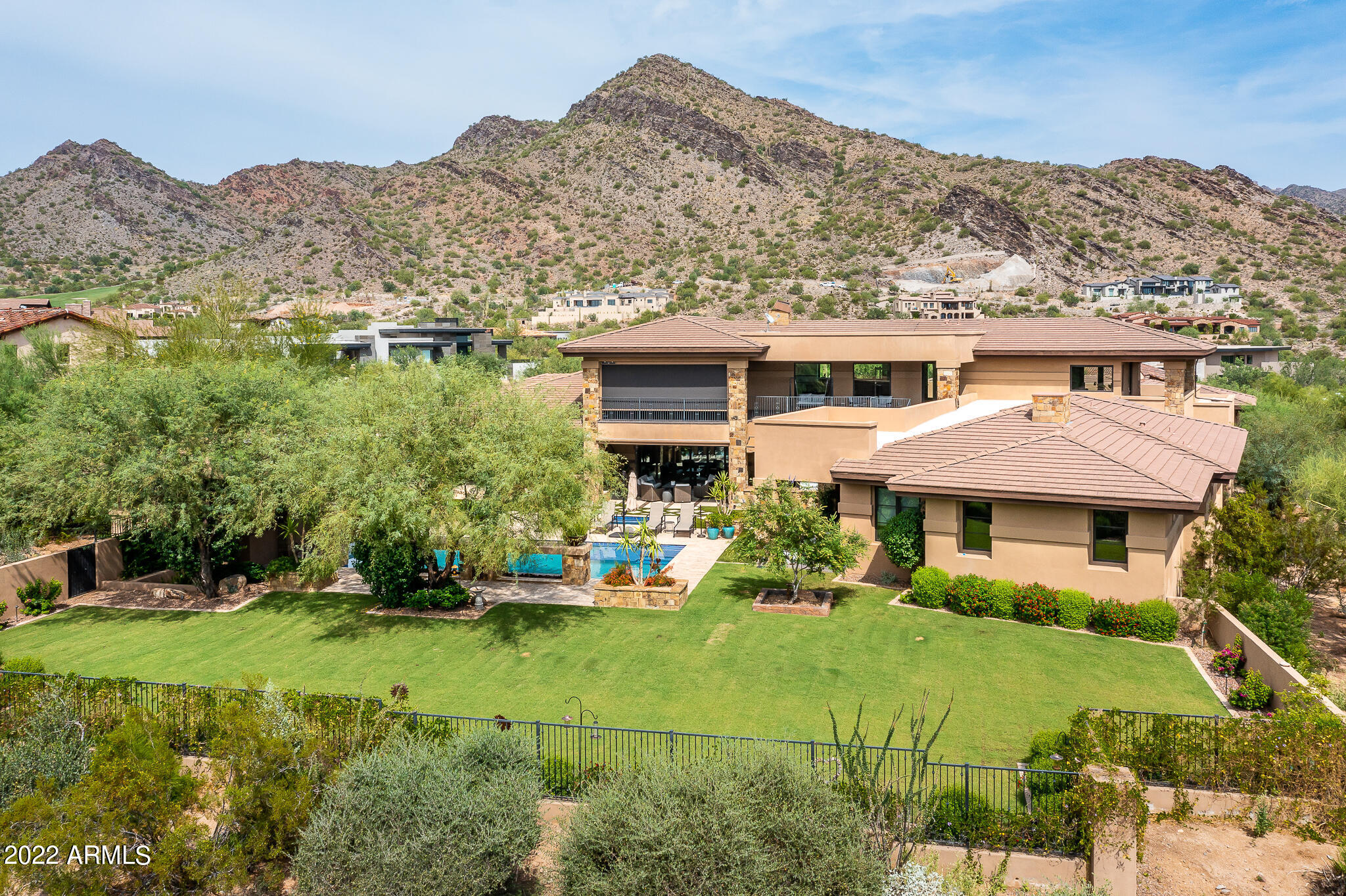 DC RANCH - Residential