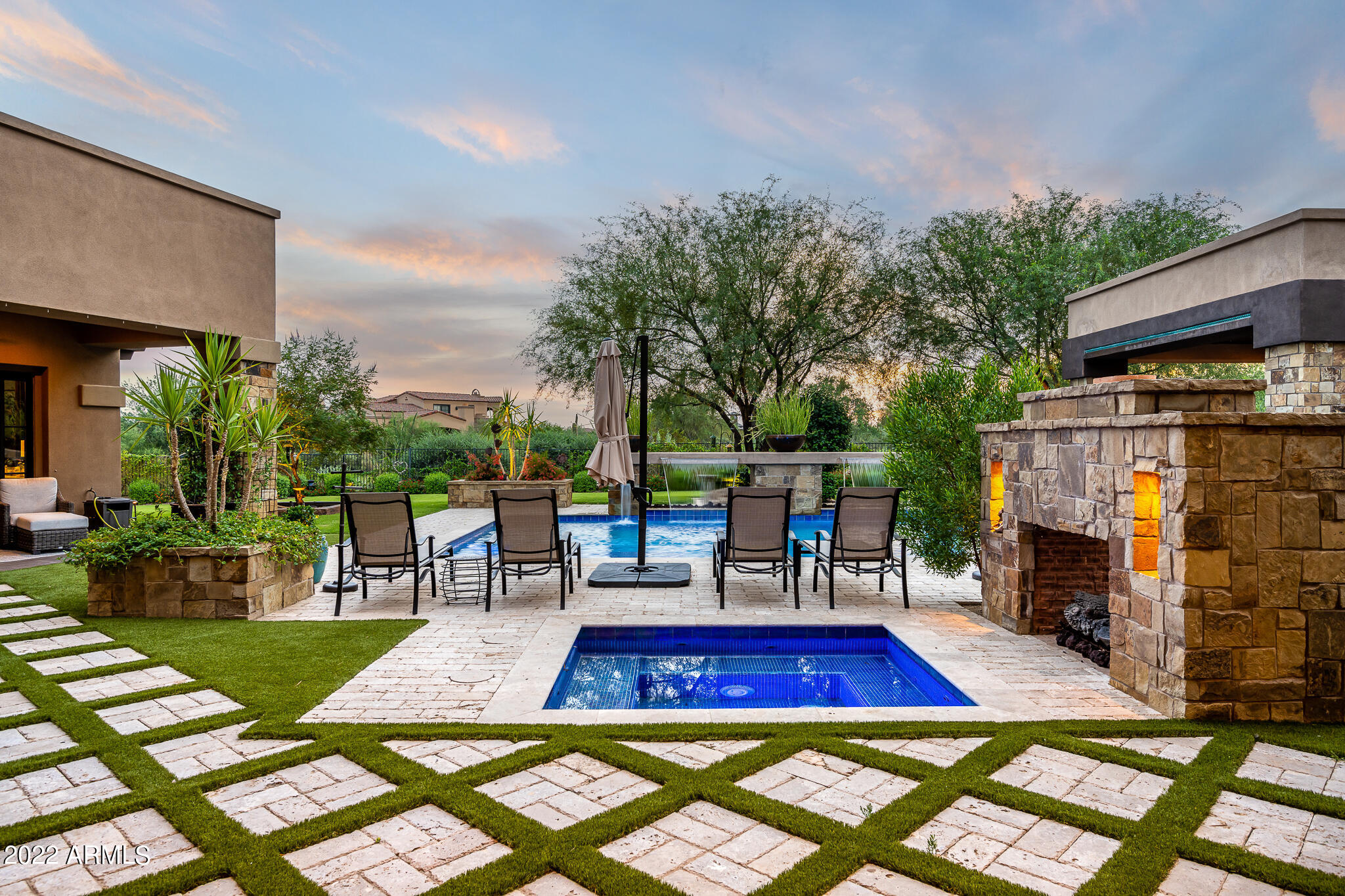 DC RANCH - Residential