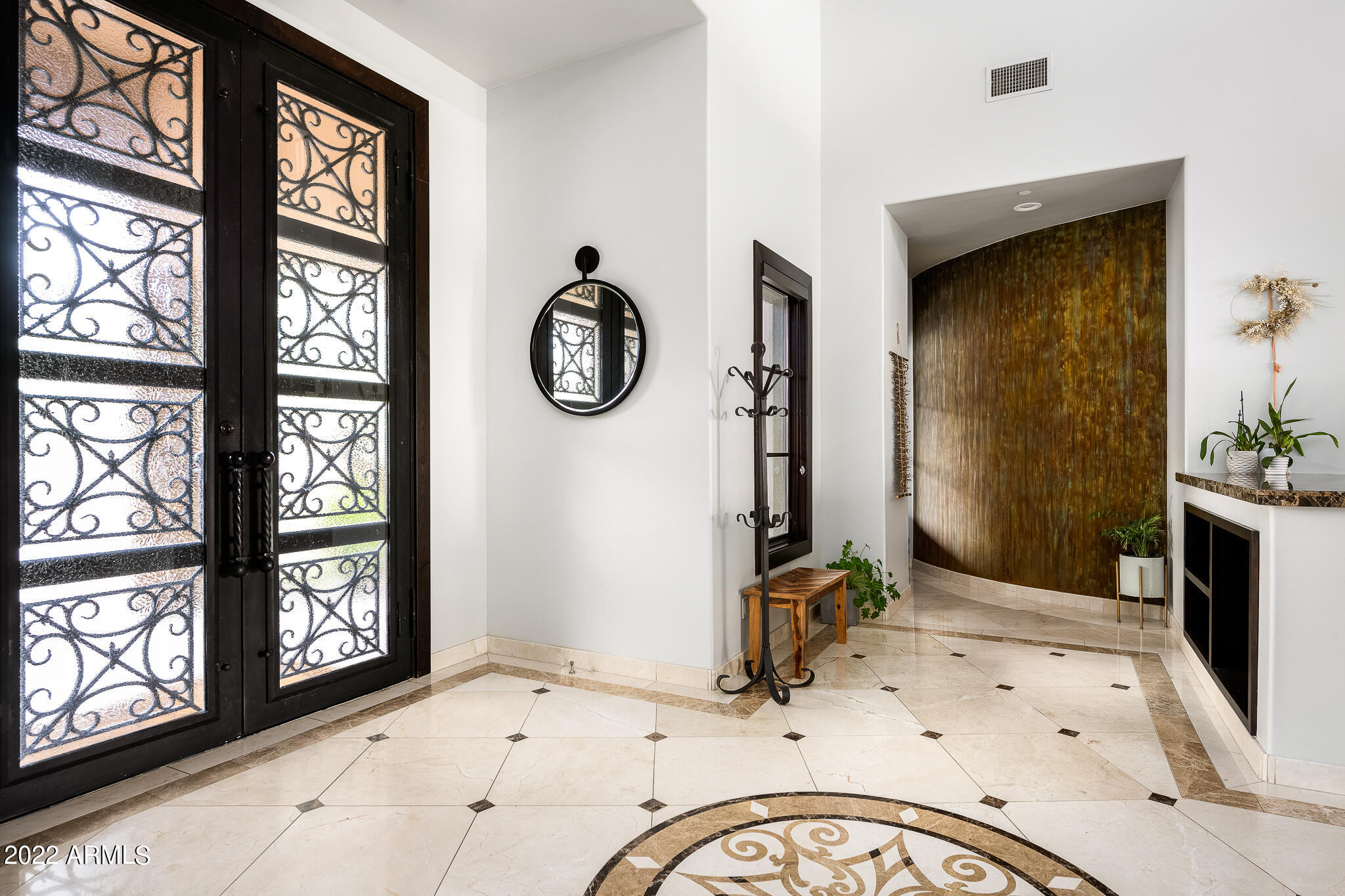 DC RANCH - Residential