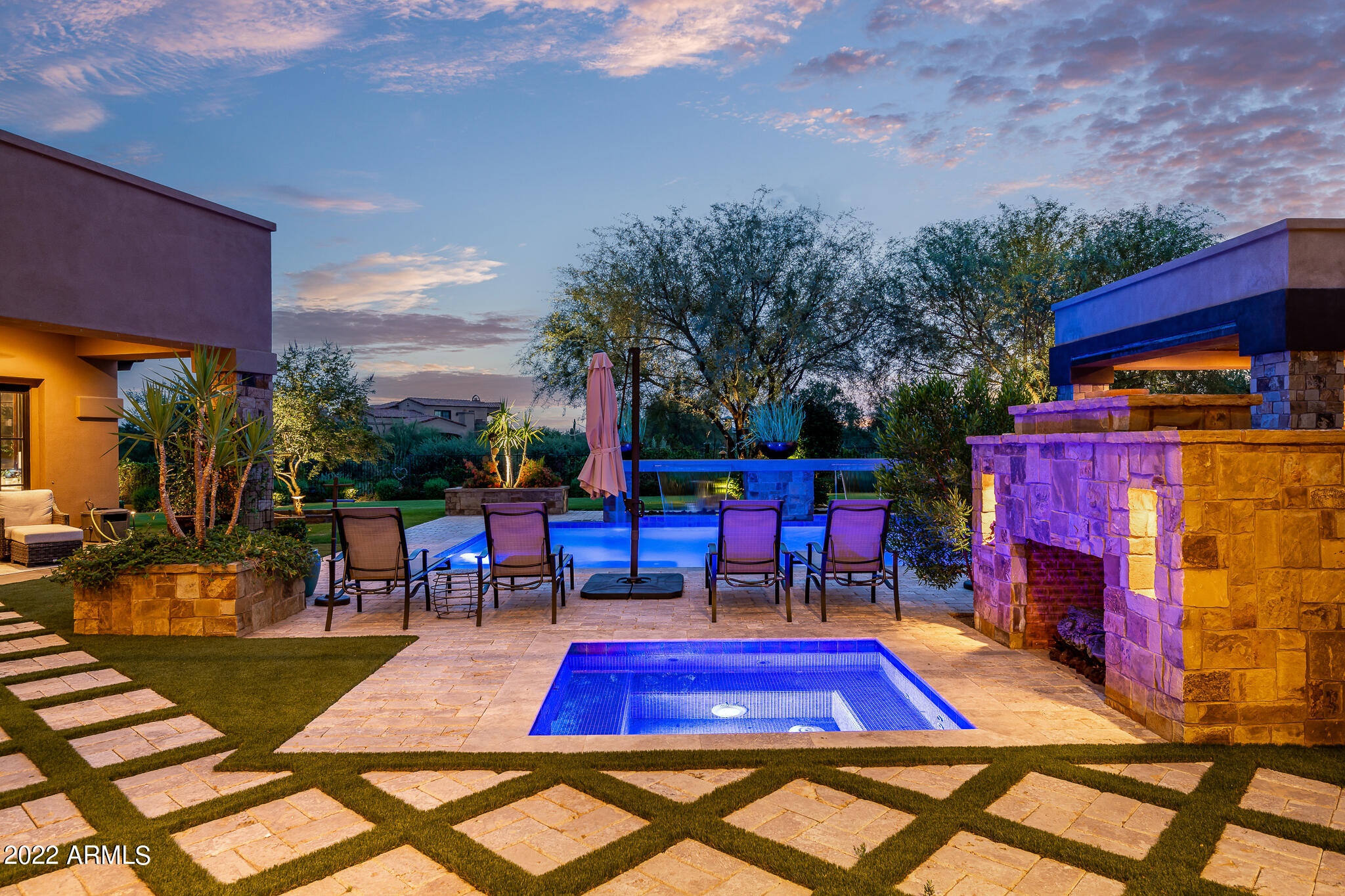 DC RANCH - Residential