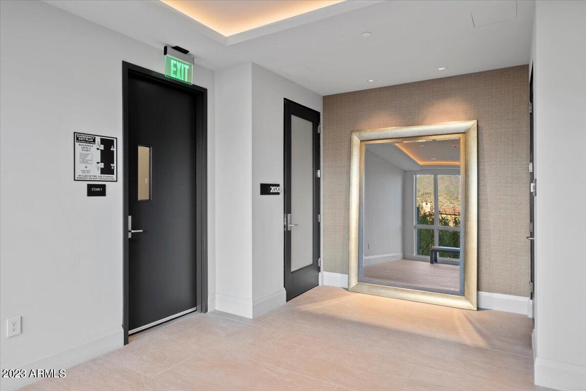 Sterling at Silverleaf Condominium - Residential