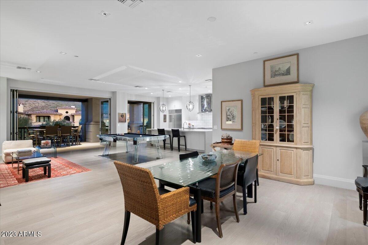 Sterling at Silverleaf Condominium - Residential