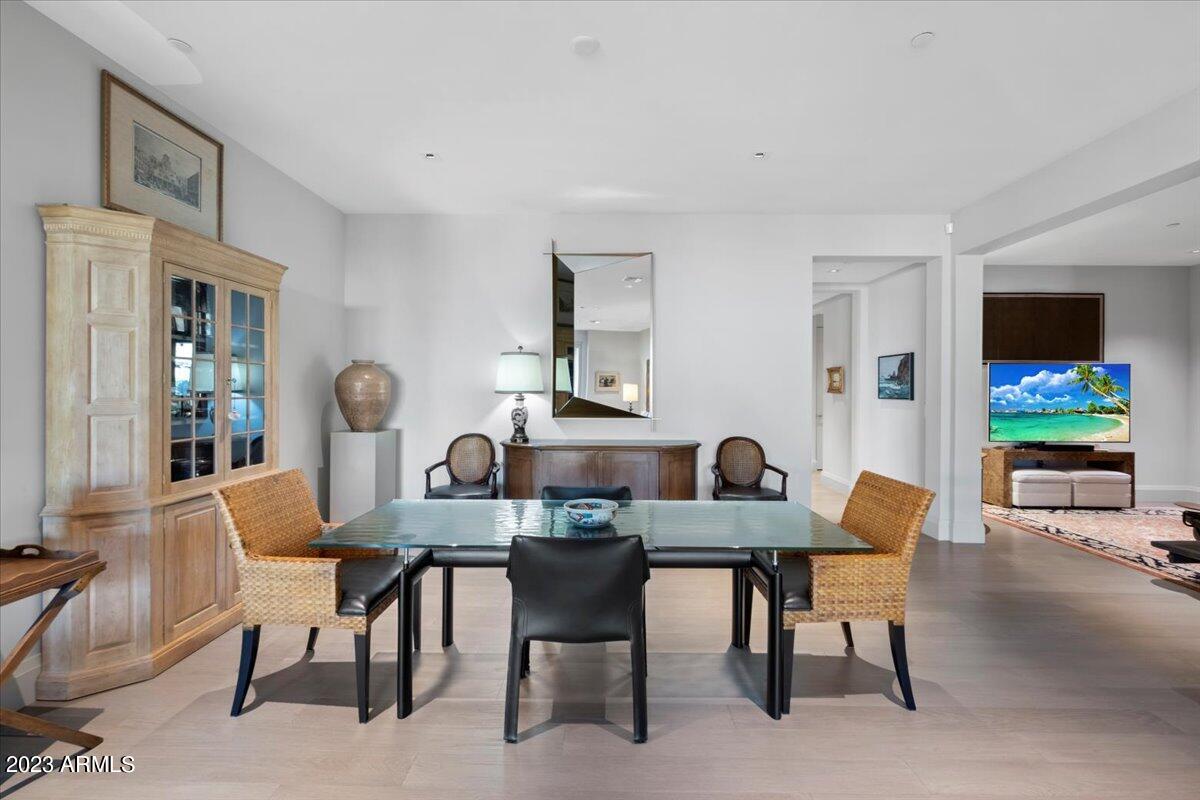 Sterling at Silverleaf Condominium - Residential