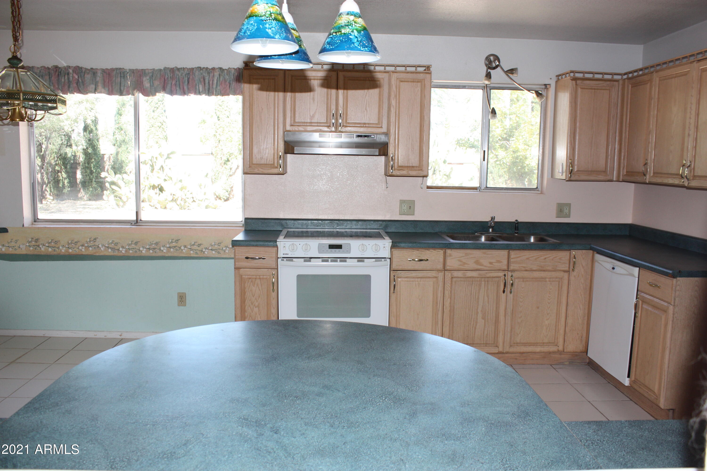 PUEBLO DEL SOL UNIT 8 - Residential