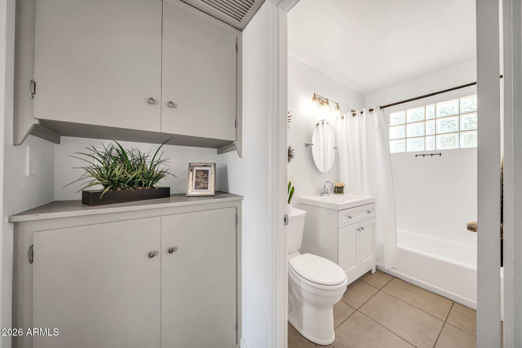WESTWOOD ESTATES PLAT 2 - Residential