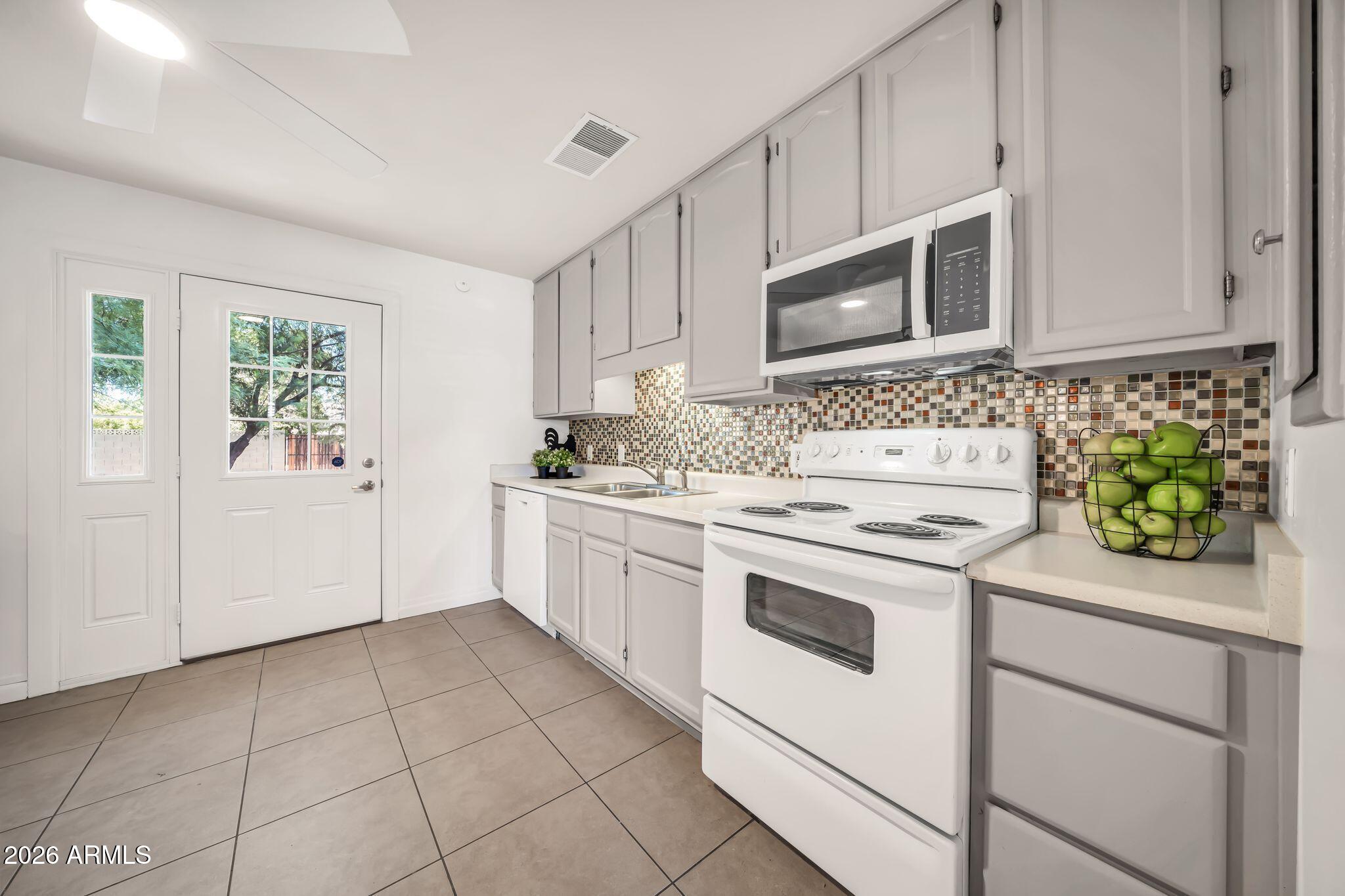 WESTWOOD ESTATES PLAT 2 - Residential
