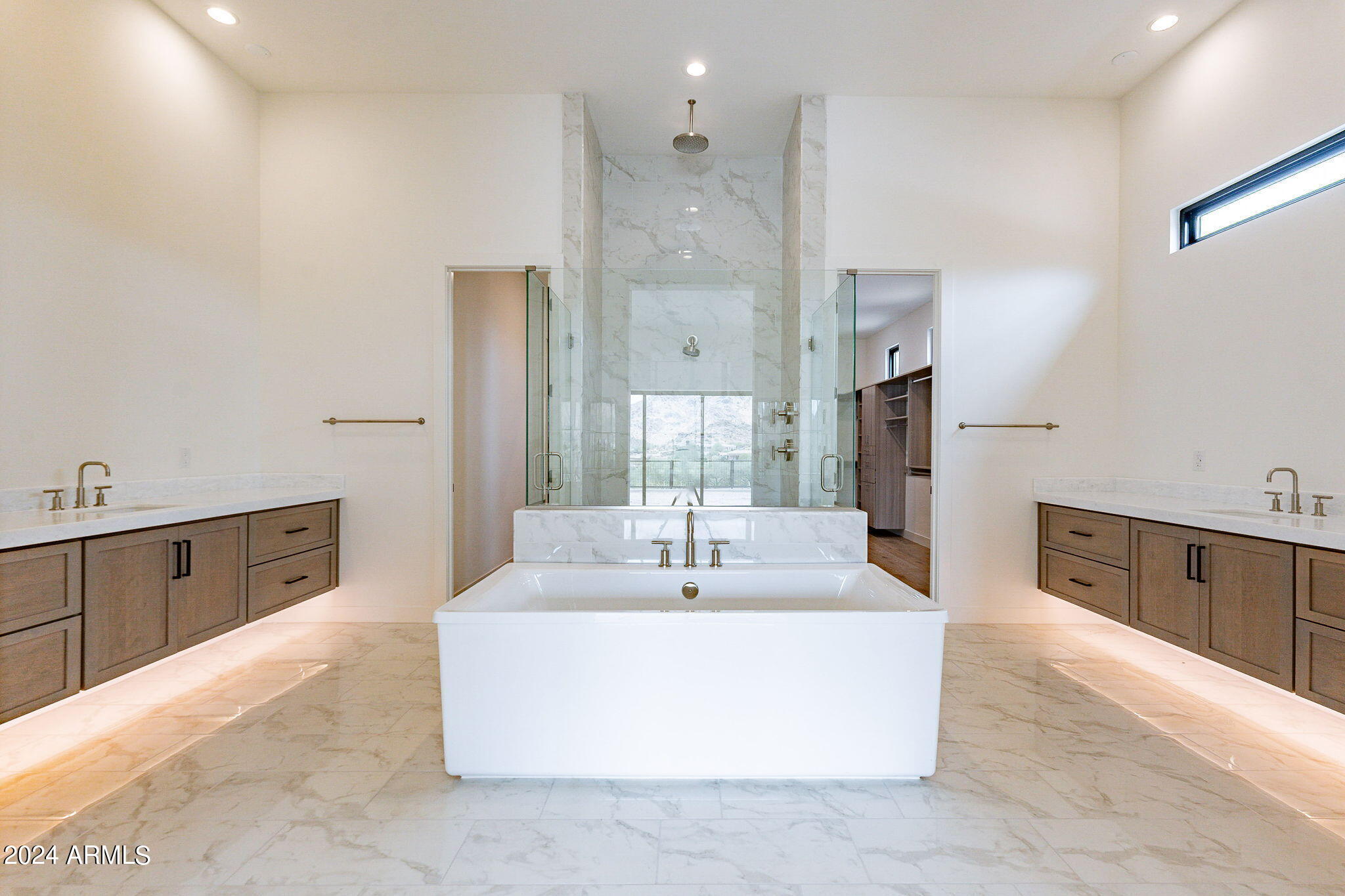 Sereno Canyon - Residential