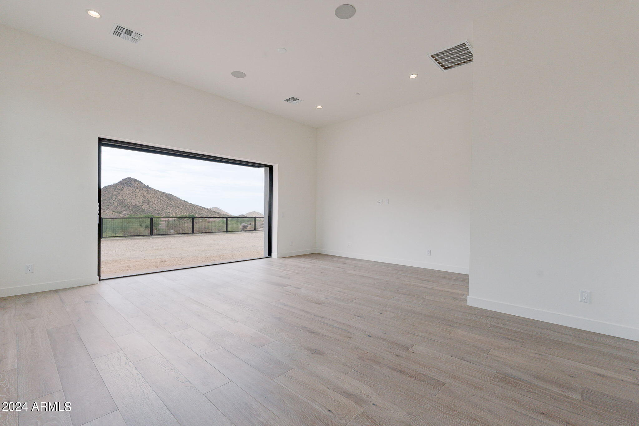 Sereno Canyon - Residential