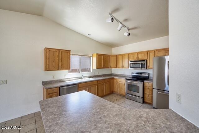 CANYON DE FLORES PHASE 2B - Residential