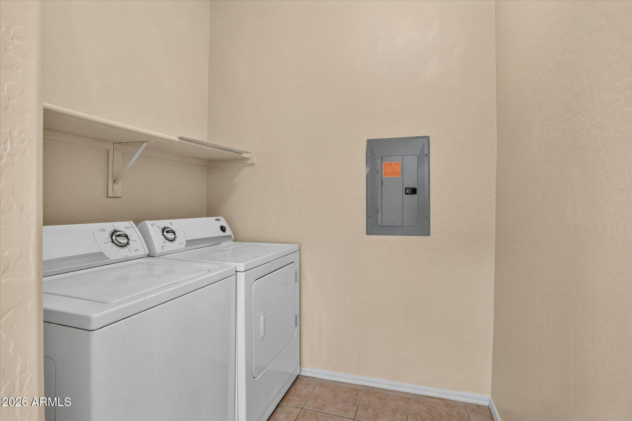 TRE BELLAVIA CONDOMINIUM - Residential