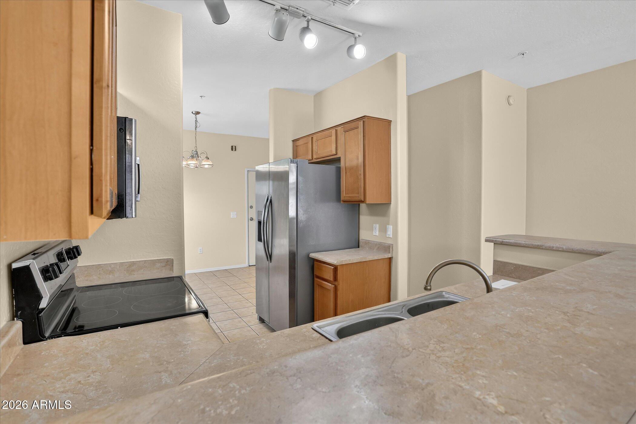 TRE BELLAVIA CONDOMINIUM - Residential