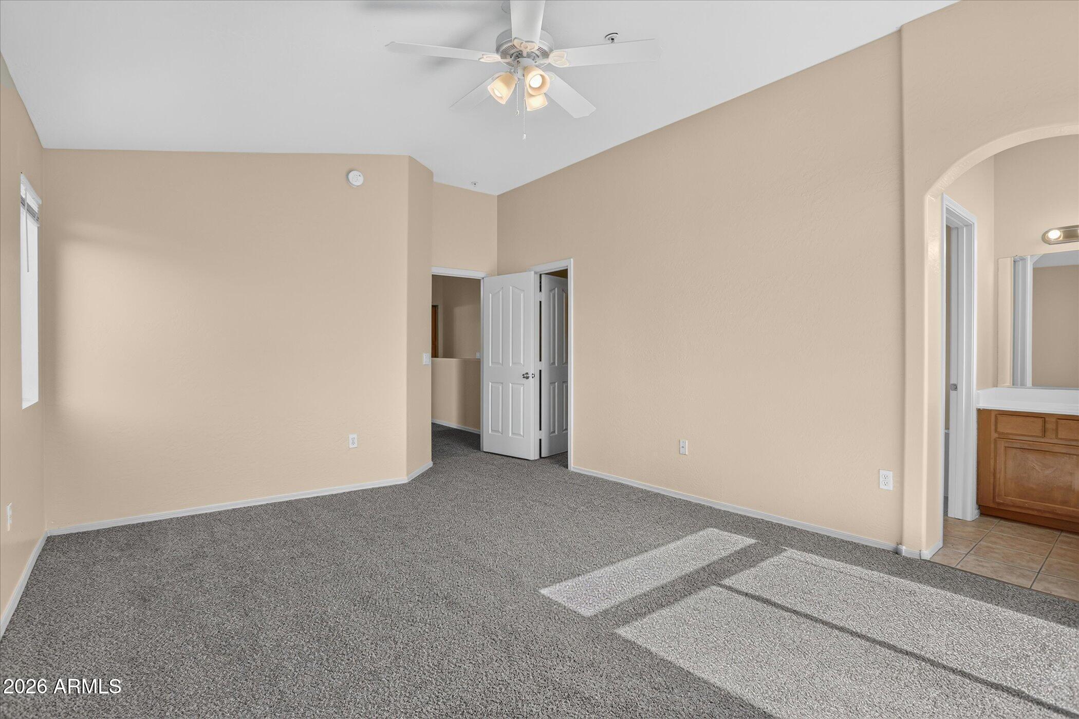 TRE BELLAVIA CONDOMINIUM - Residential