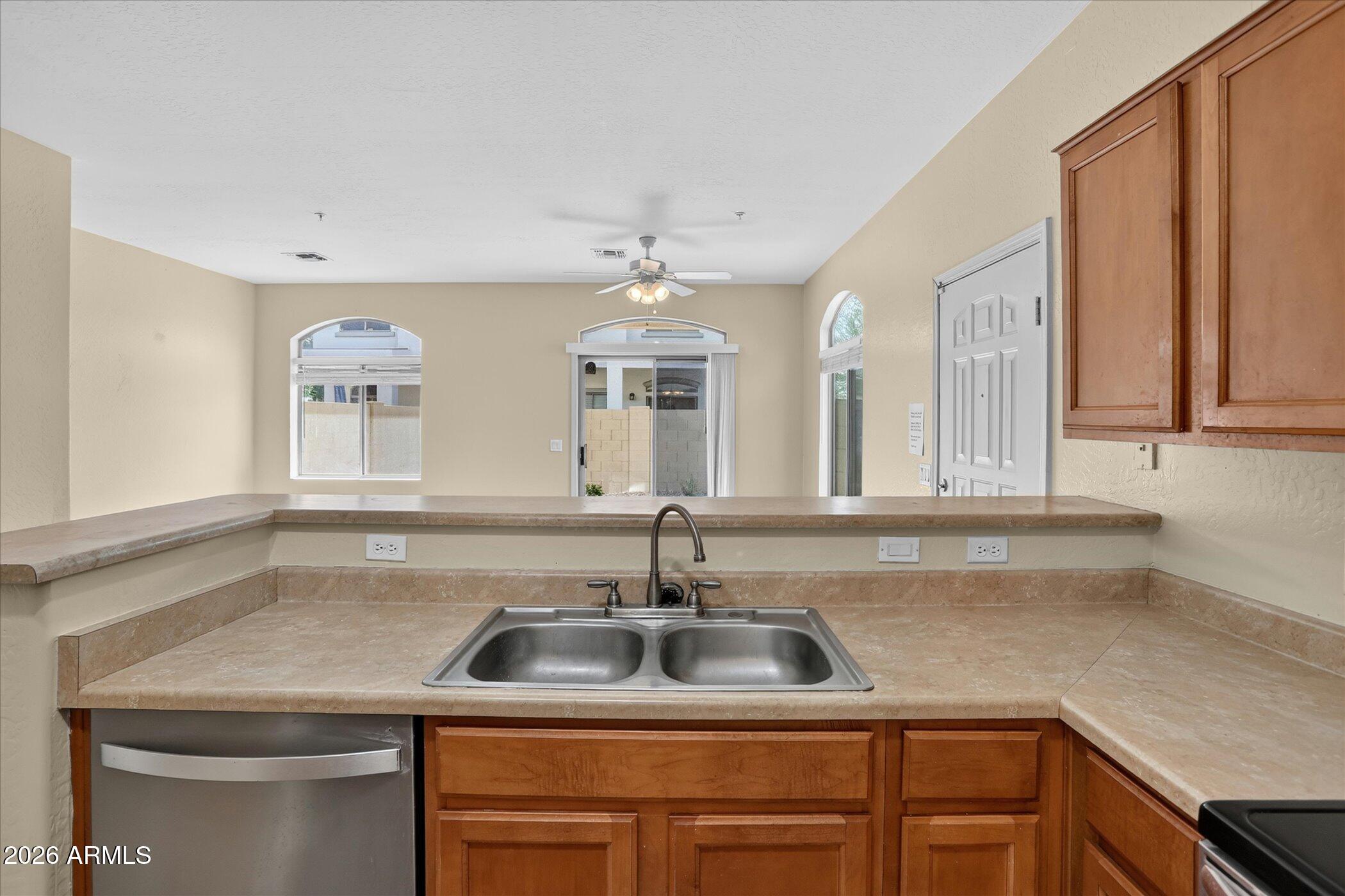 TRE BELLAVIA CONDOMINIUM - Residential