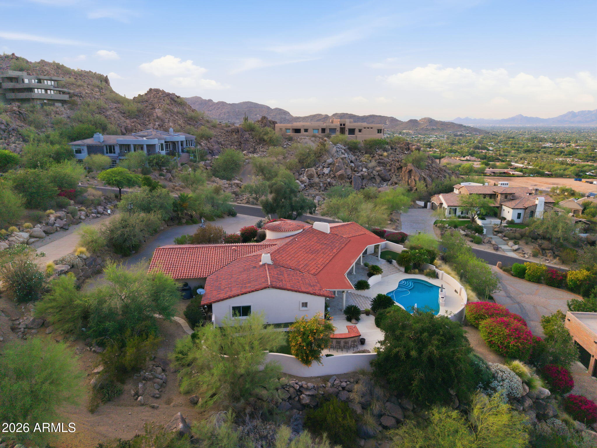 ROLLING HILLS HEIGHTS - Residential