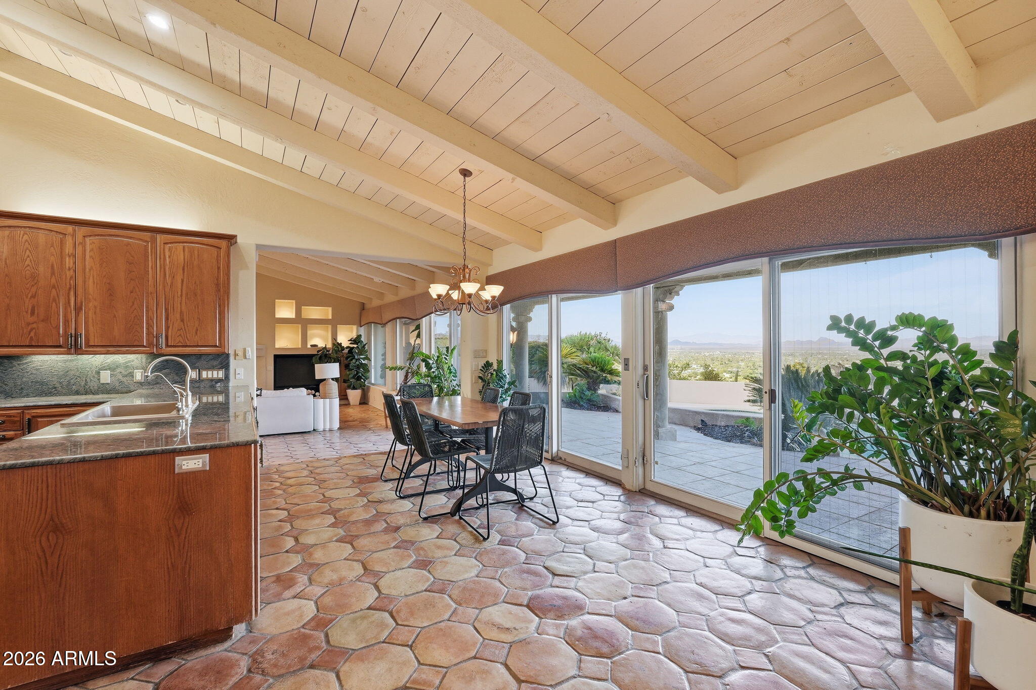 ROLLING HILLS HEIGHTS - Residential