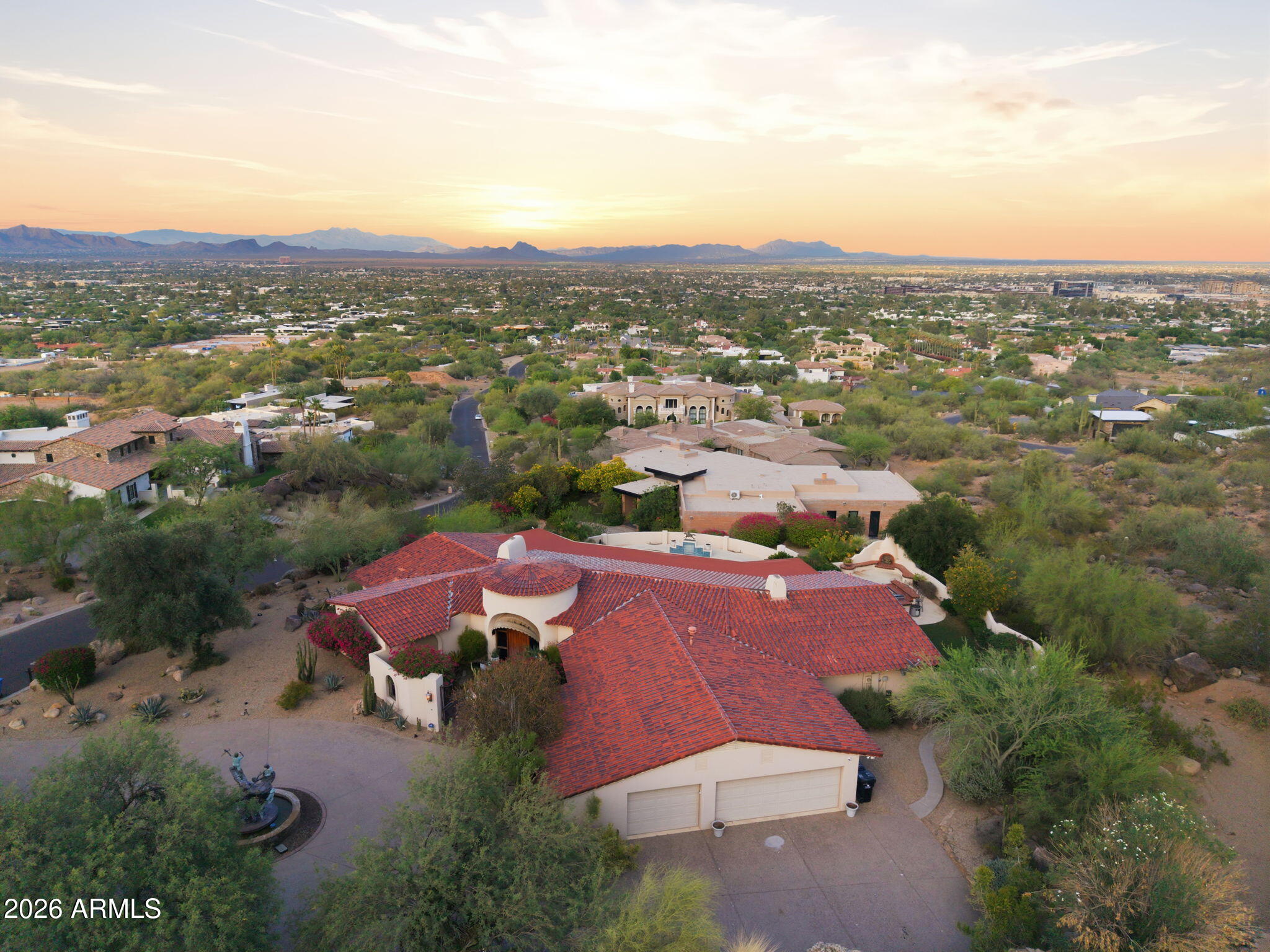 ROLLING HILLS HEIGHTS - Residential