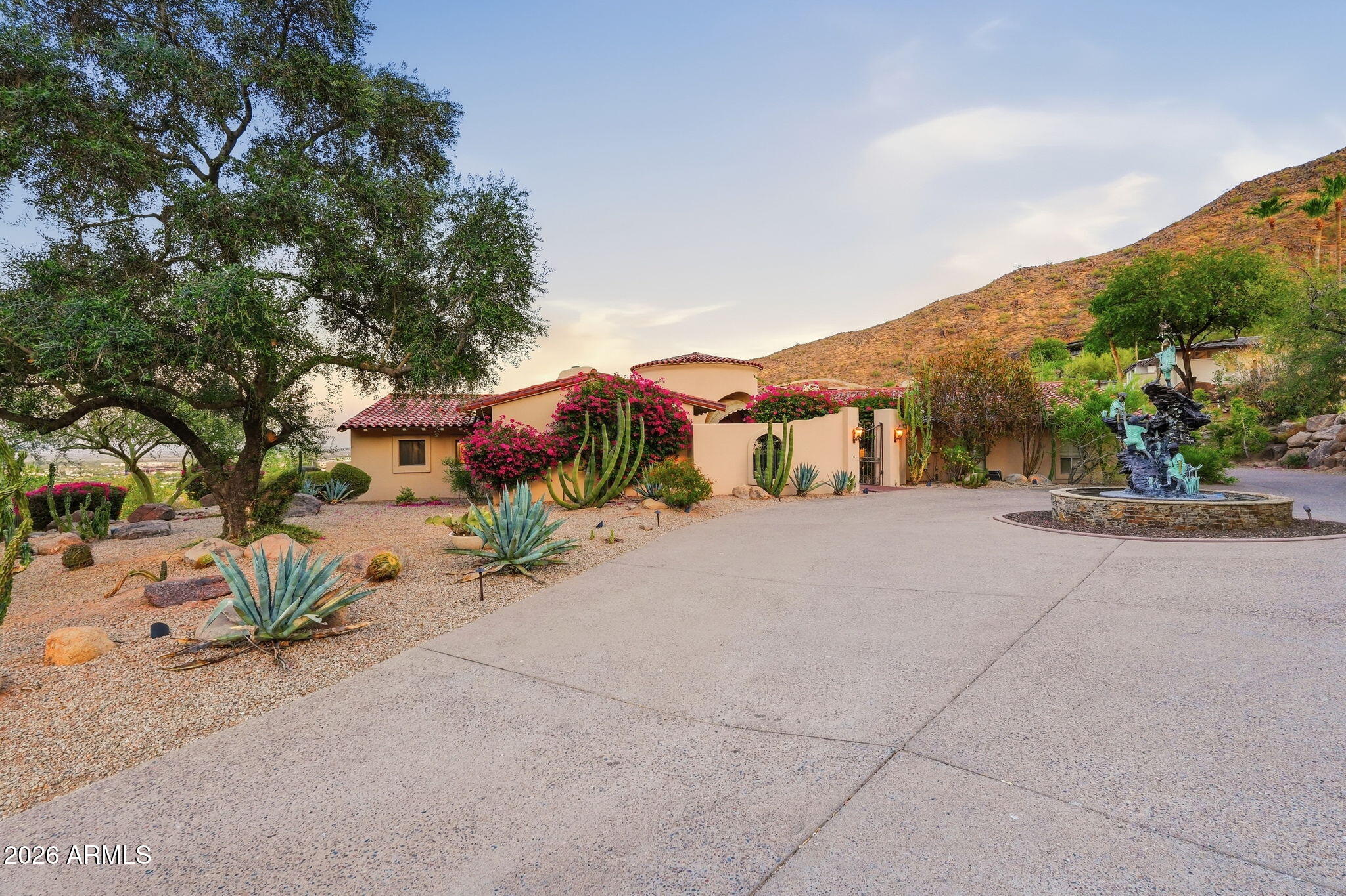 ROLLING HILLS HEIGHTS - Residential