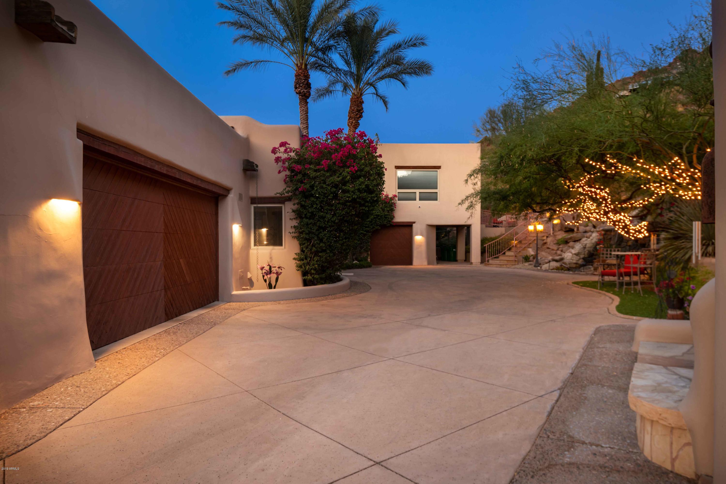 STONE CANYON EAST - Residential