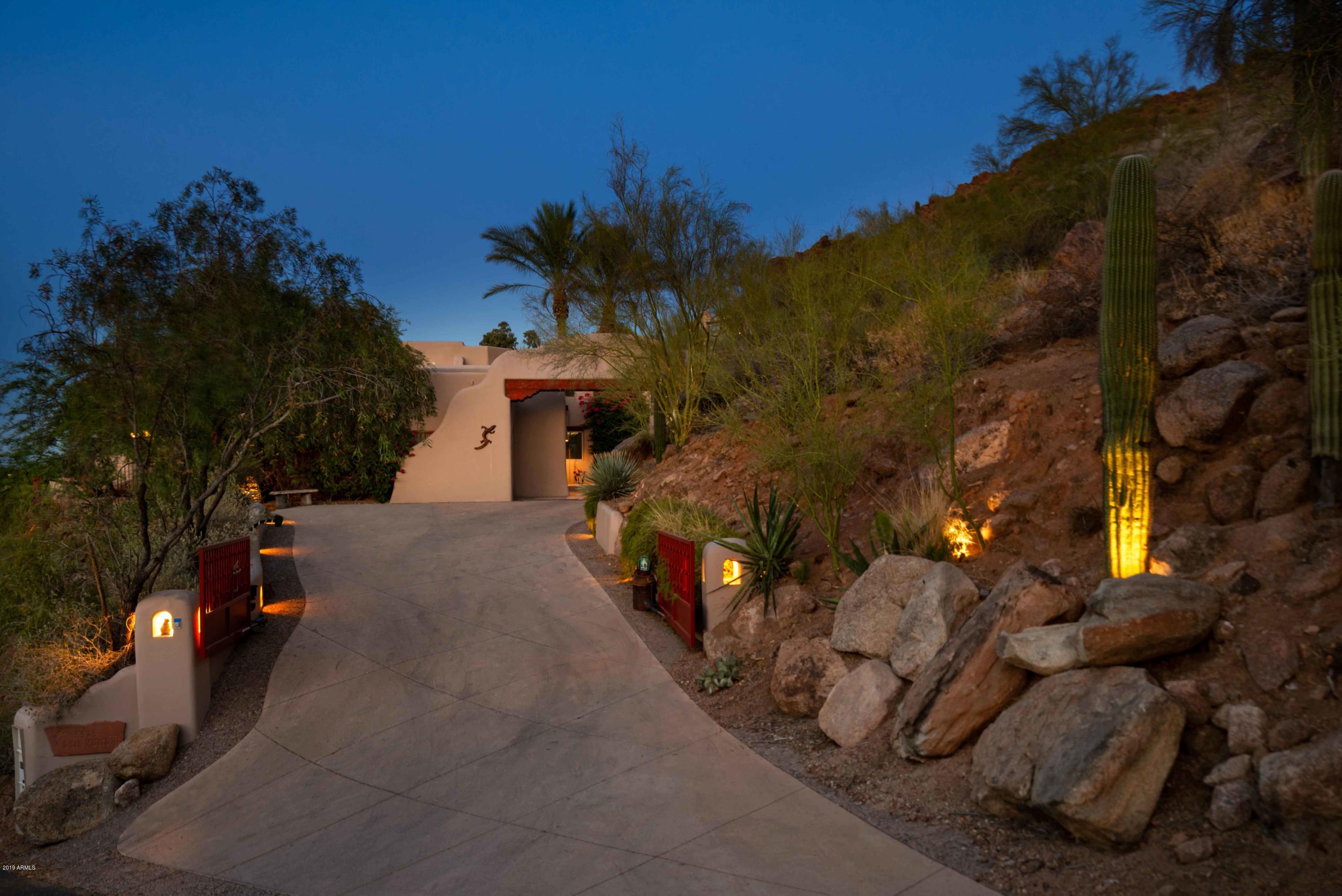 STONE CANYON EAST - Residential